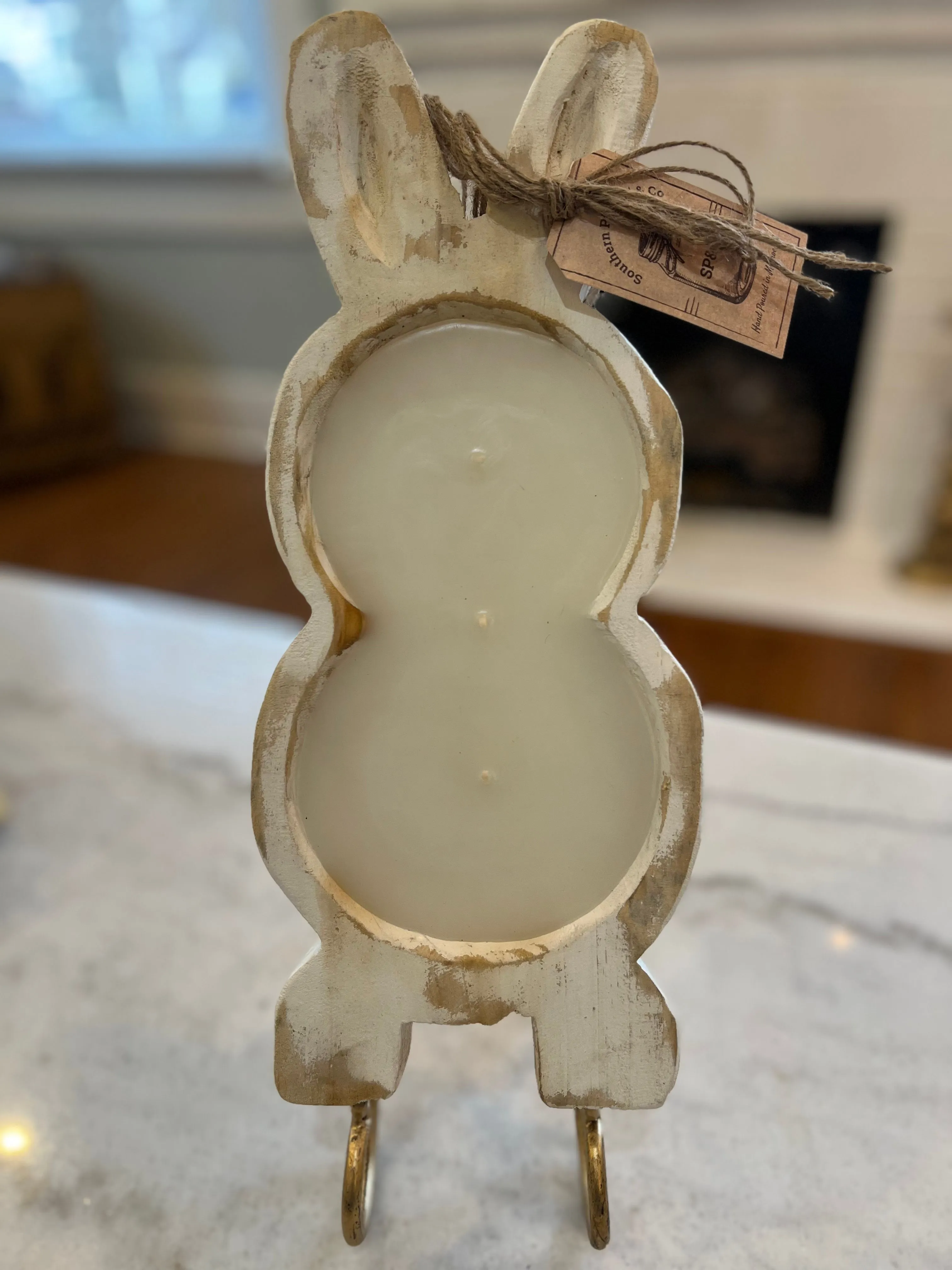 Product image for Vintage Shabby Chic Hand Poured Bunny Dough Bowl Candle
