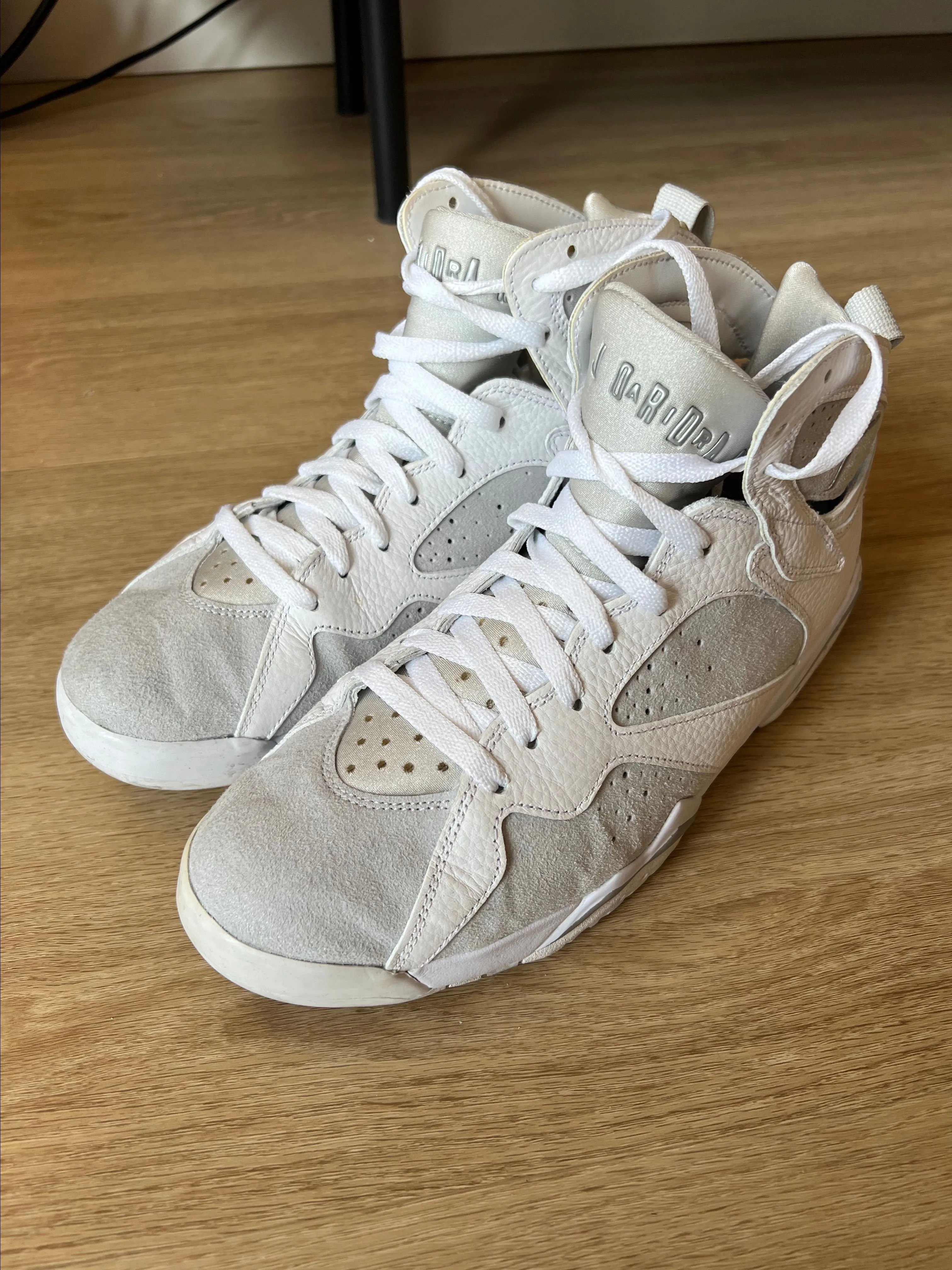 Product image for Jordan 7 - white/metallic silver - Size 9