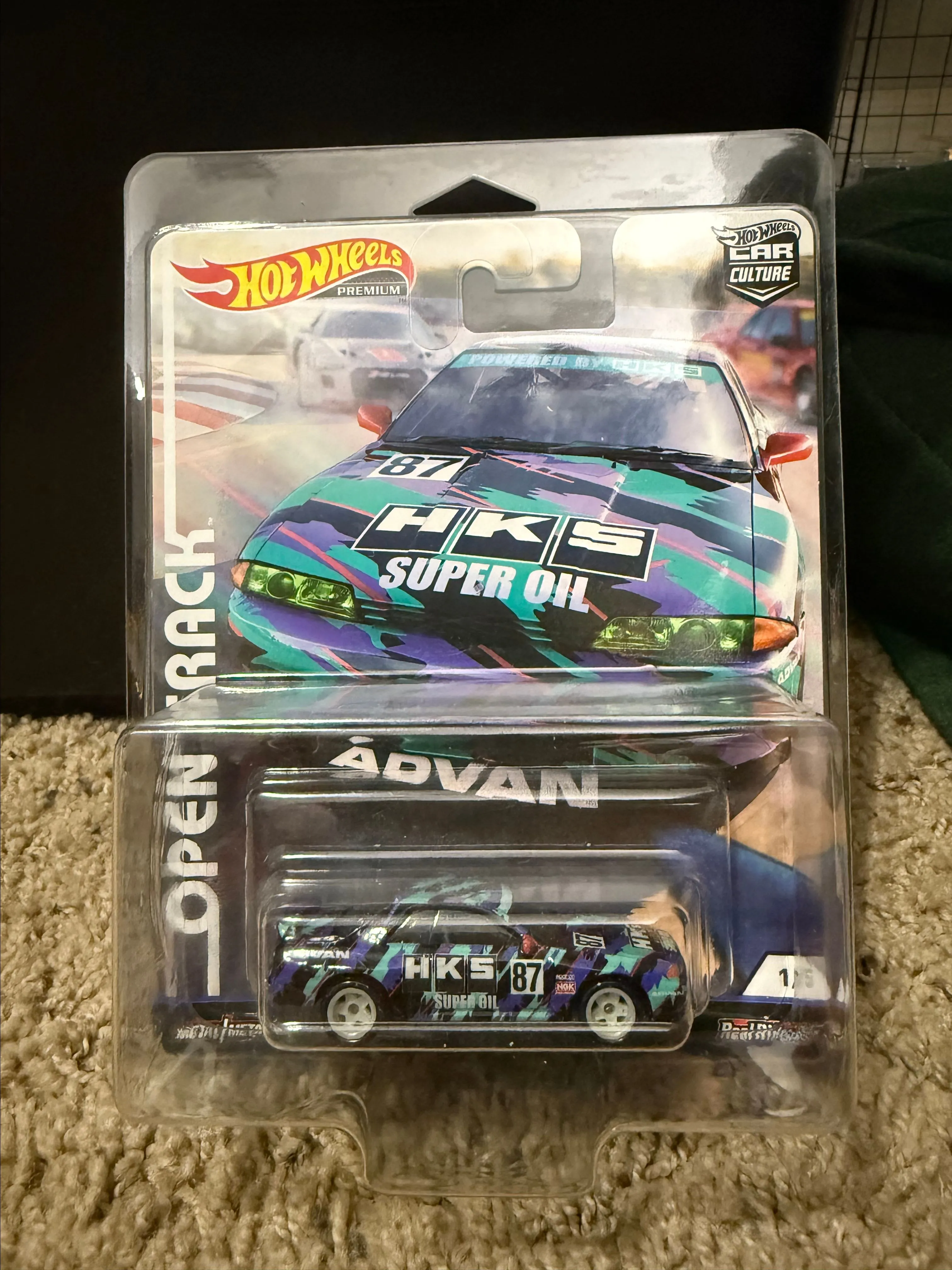 Product image for Hot Wheels Car Culture Open Track Nissan Skyline GT-R 1/5 Real Riders FYN60-4B10