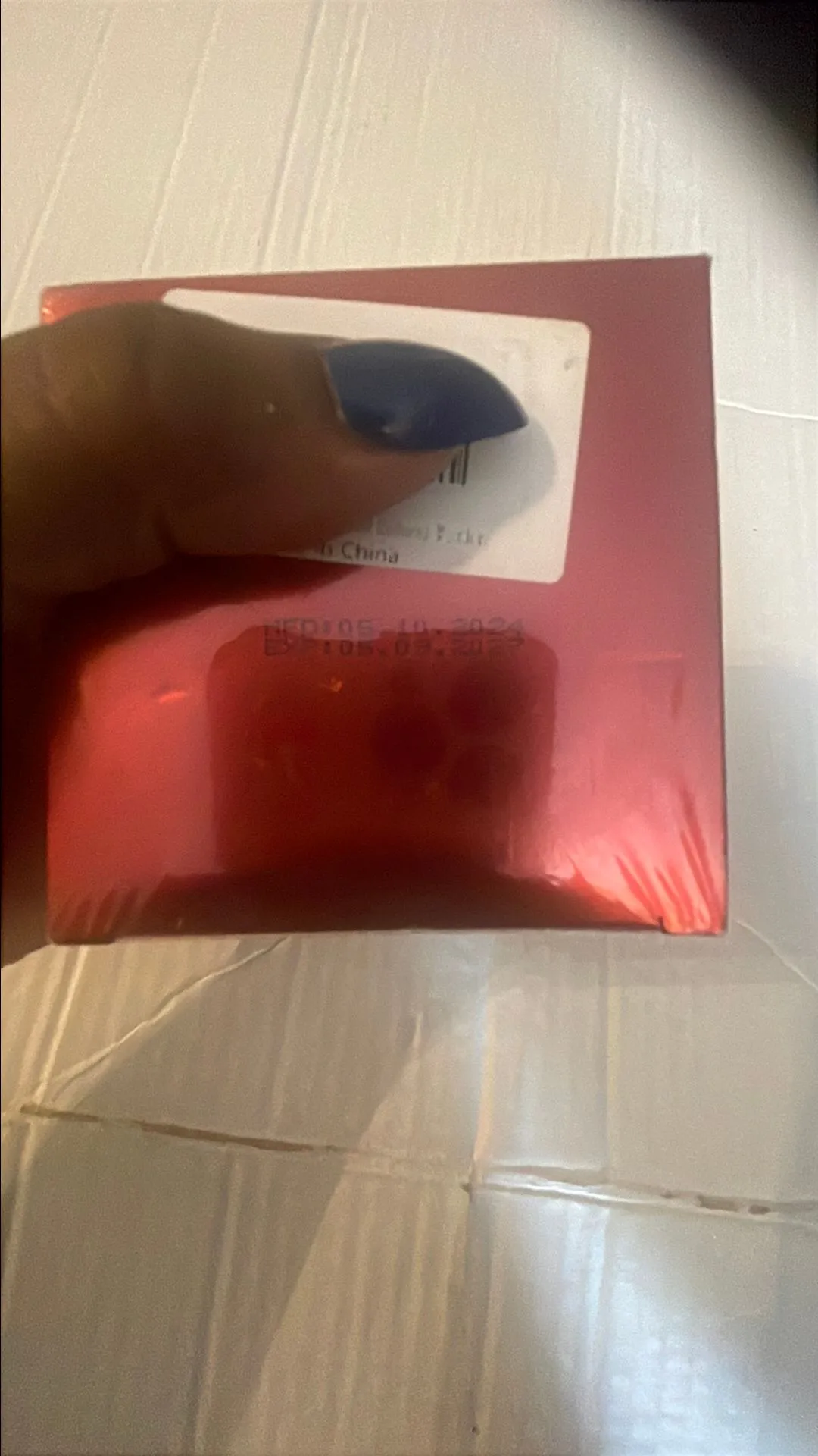 Listing Image Blurred Background