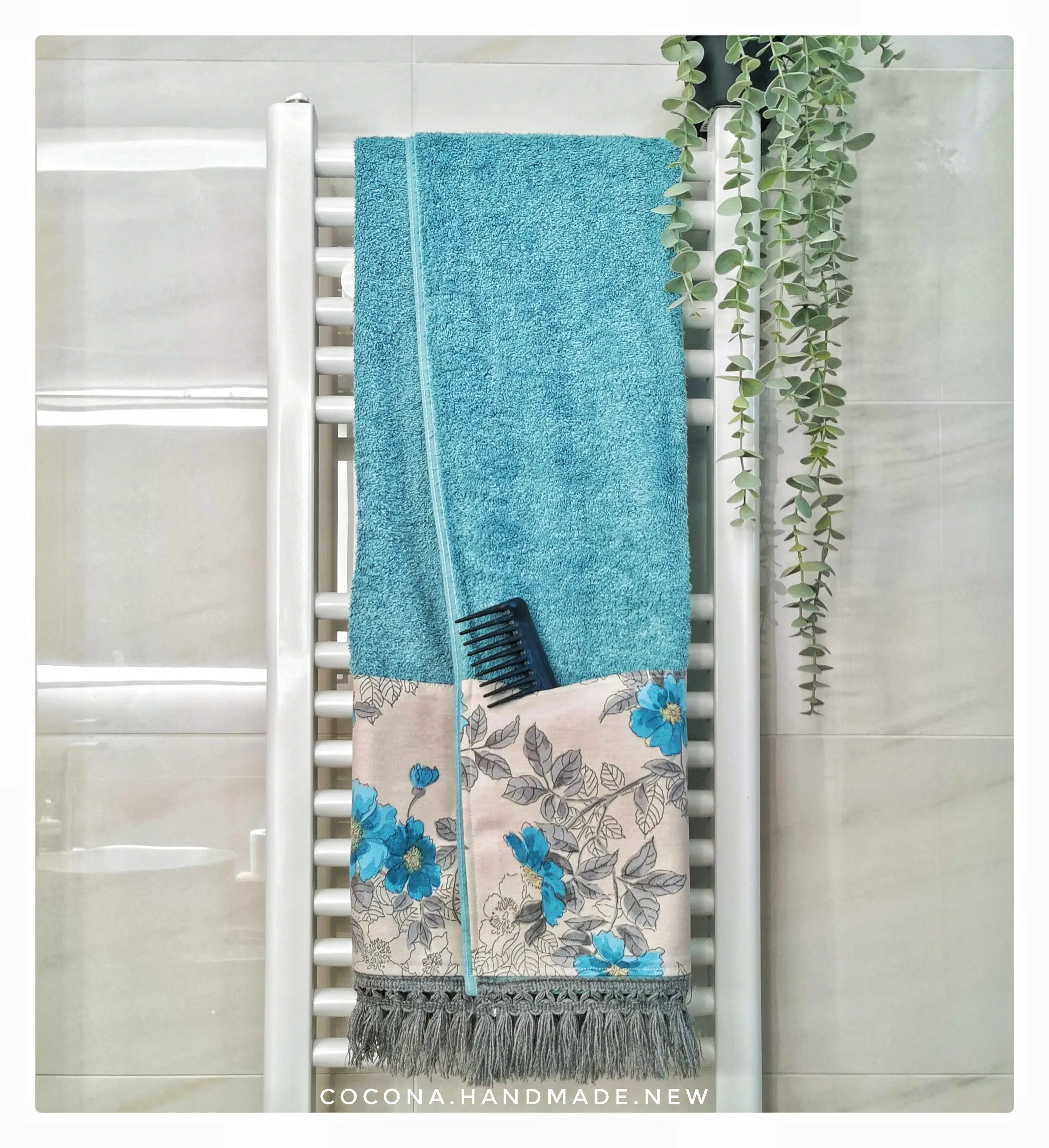 Product image for Blooming beach towel