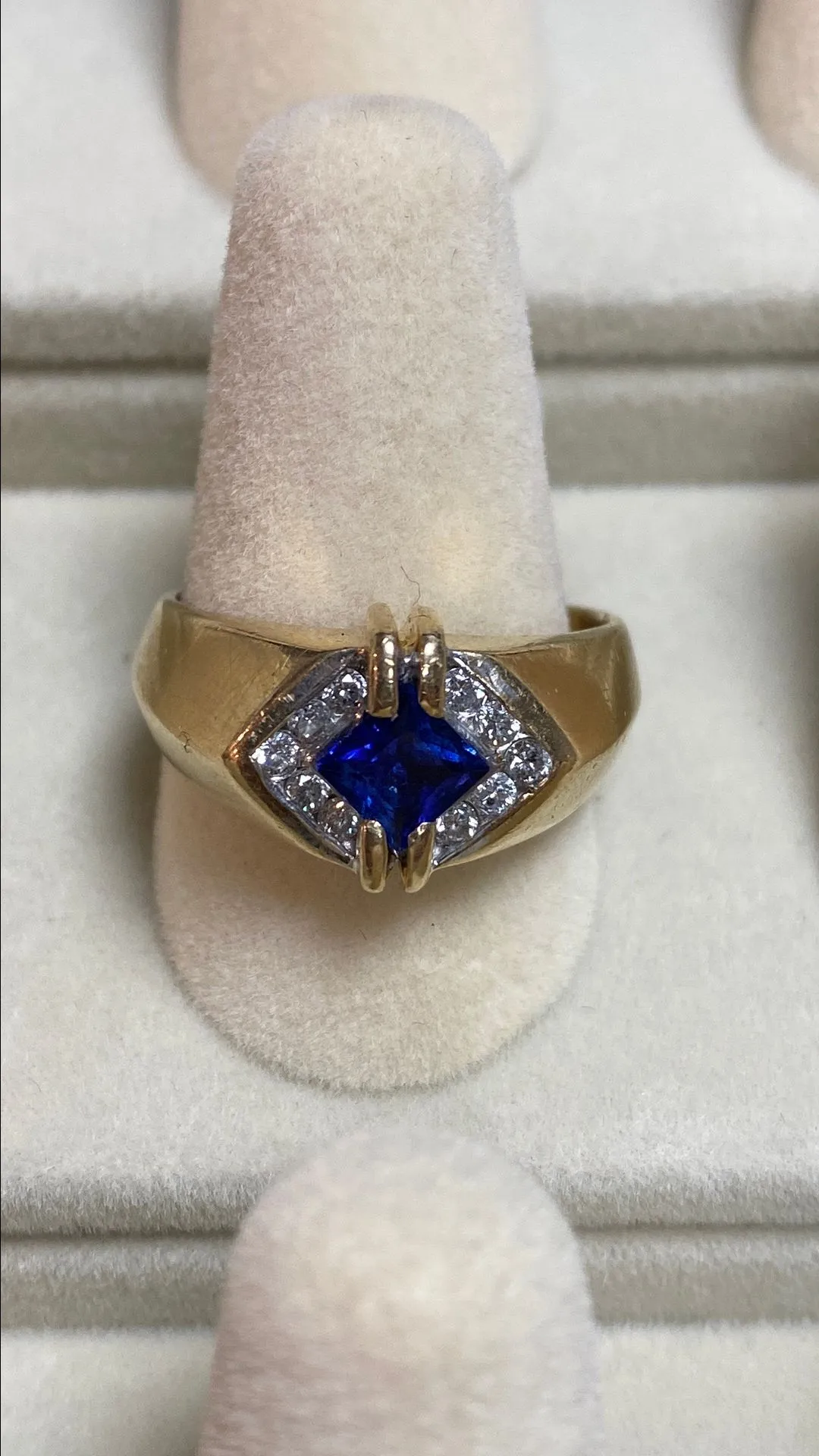 4442a359-49c4-48dd-973f-d40b593bde5c