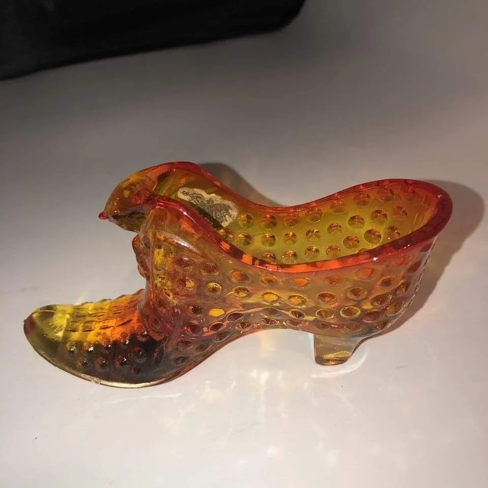 Product image for Vintage Fenton Amberina glass shoe, cat head