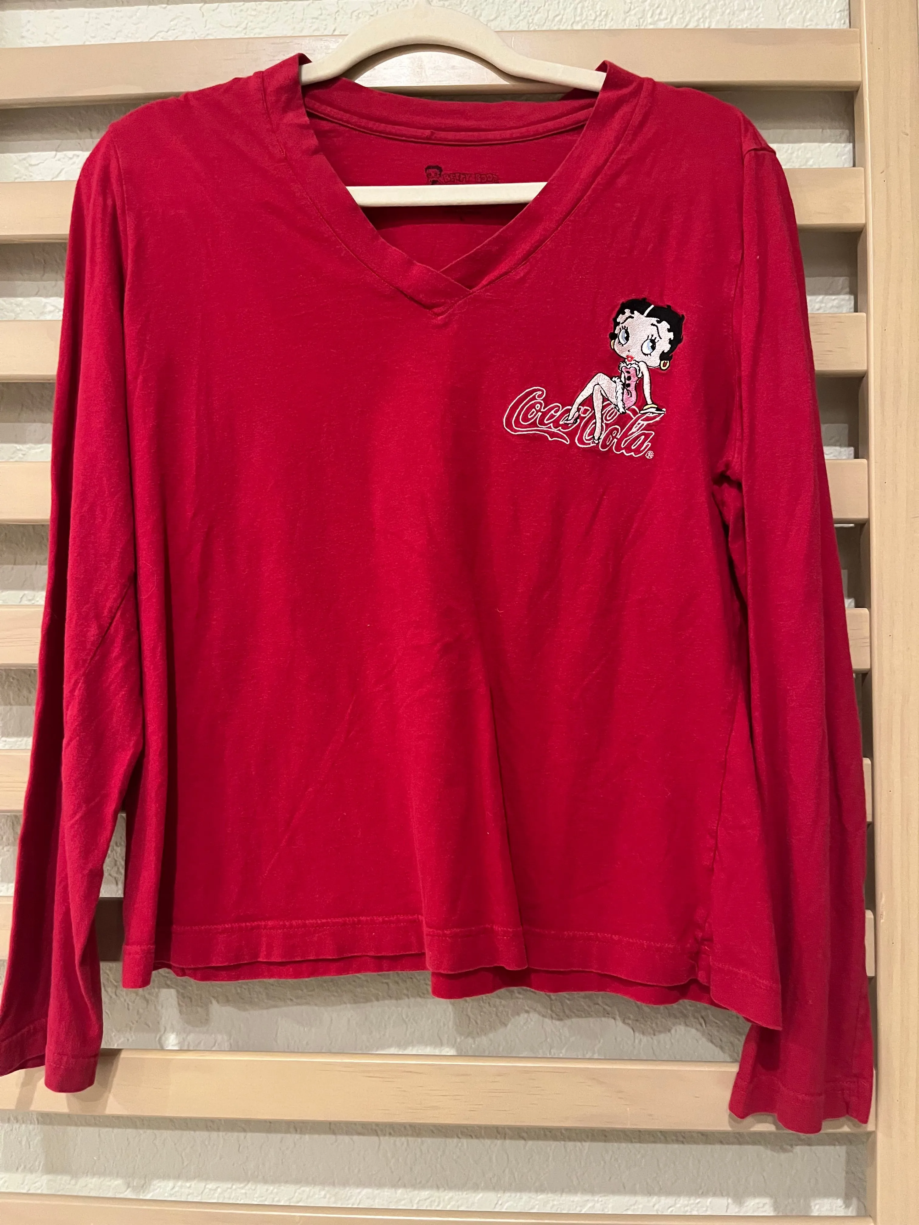 Product image for Betty Boop embroidered Vneck
