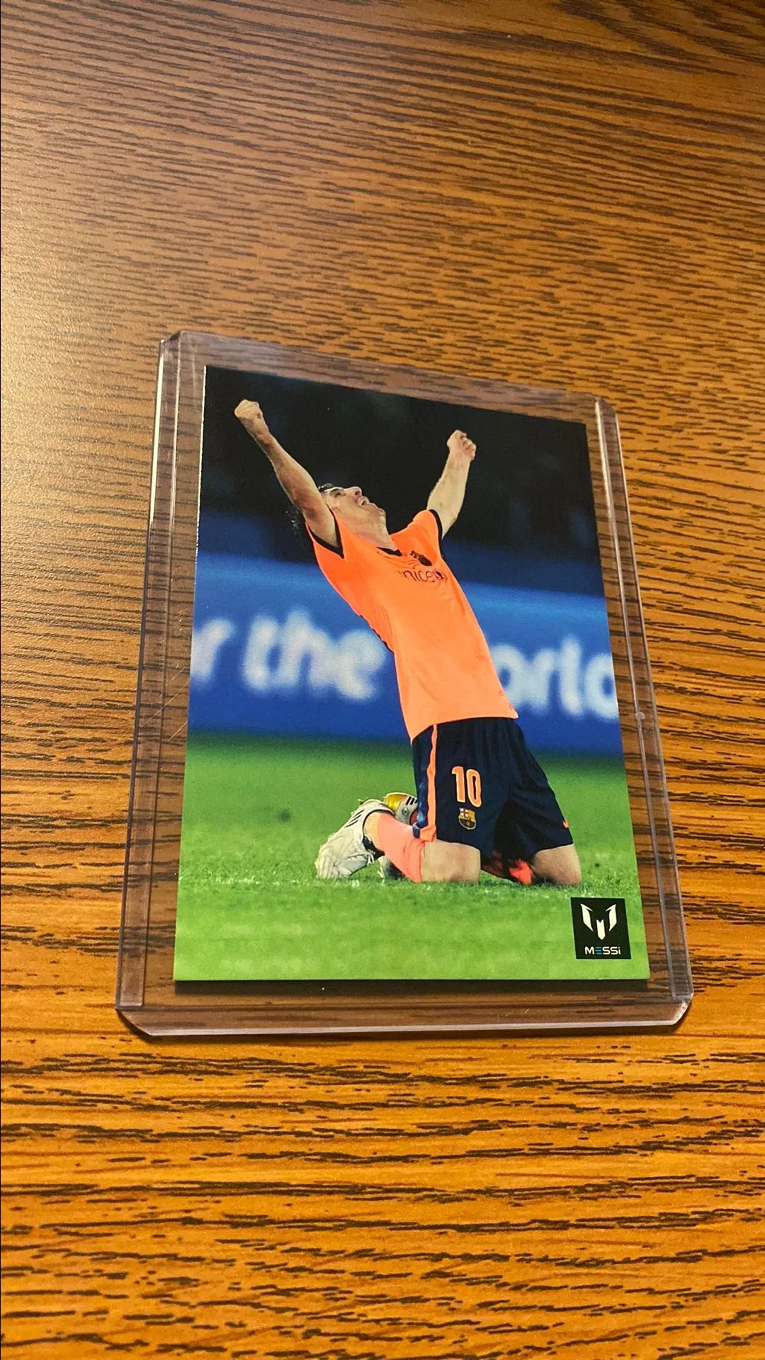 Product image for Lionel Messi #20 Icons 2013 Barcelona Argentina Official Card Collection