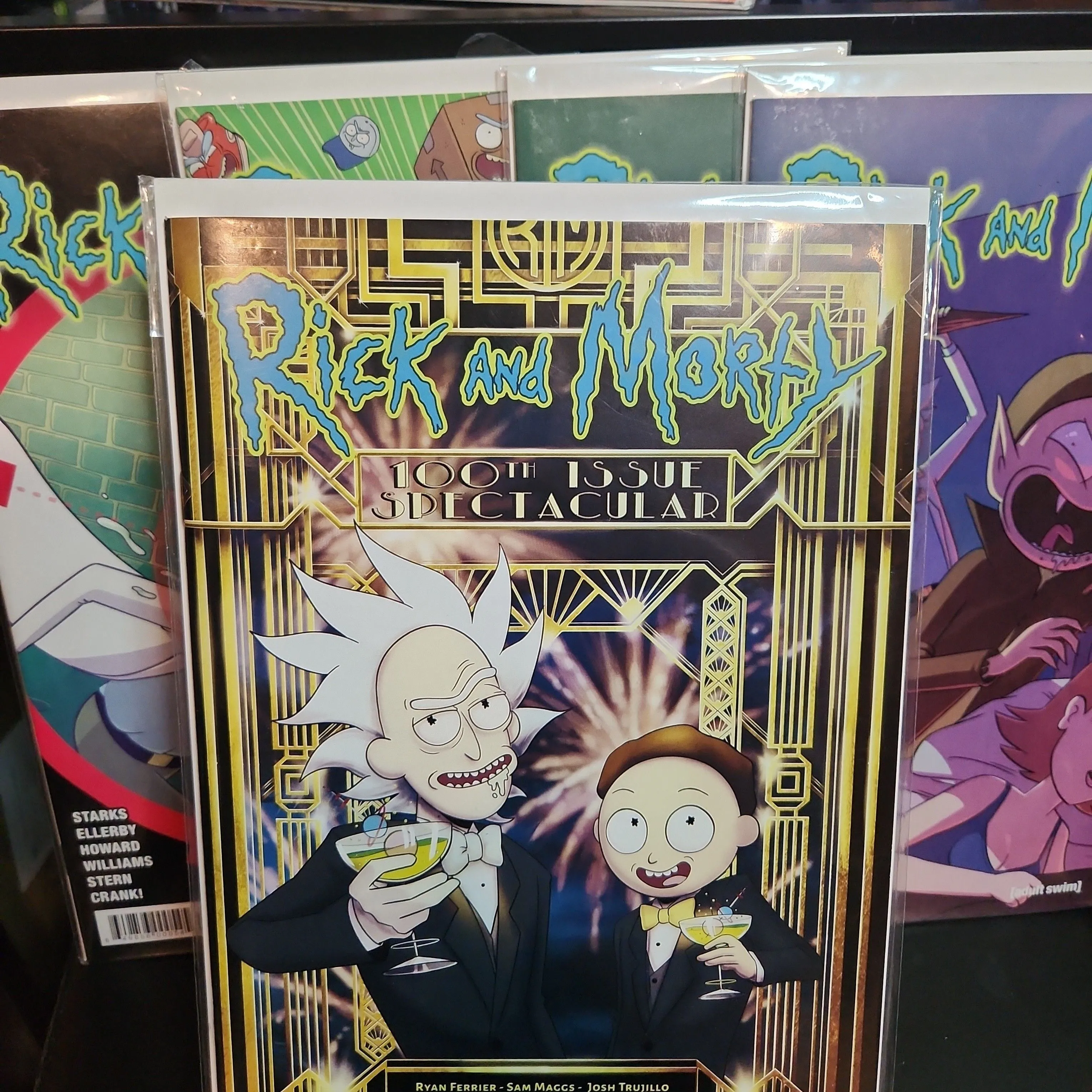 Product image for Rick & Morty 100th issue spectacular