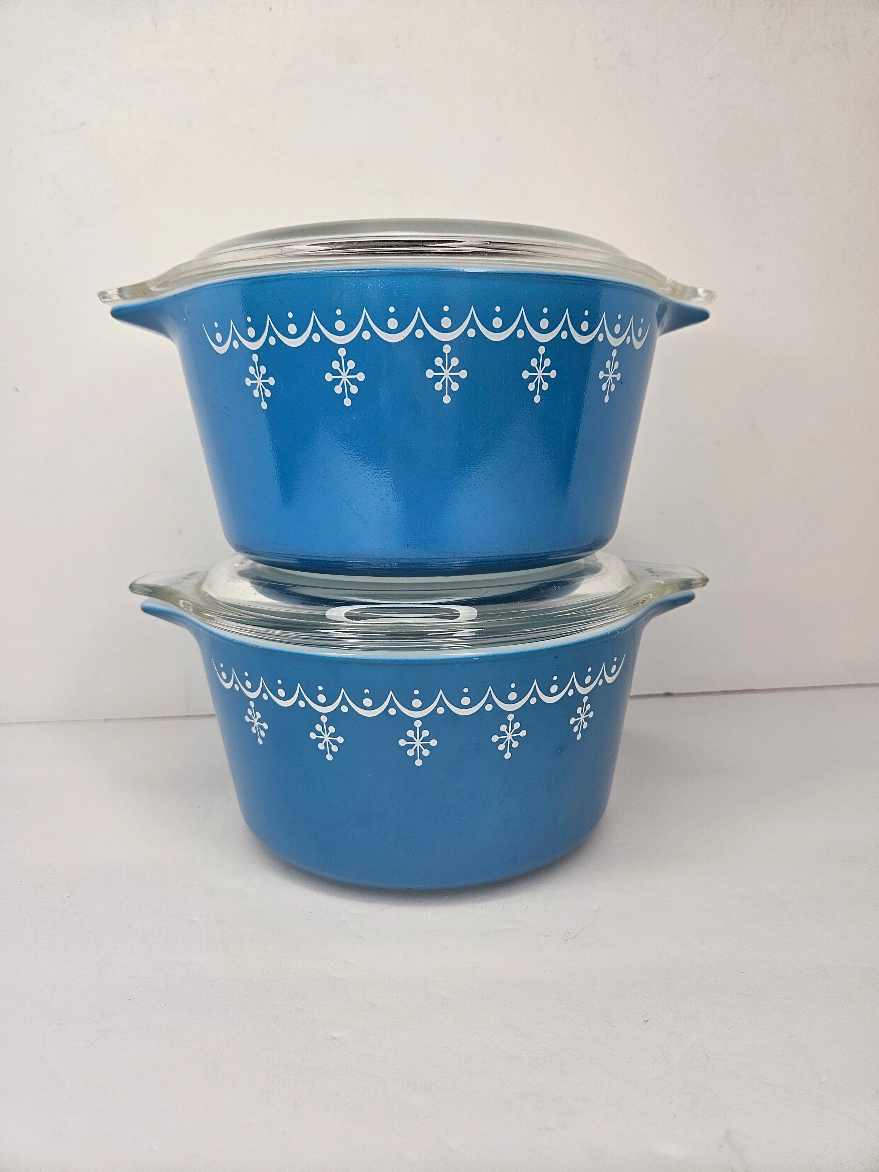 Product image for 1970's Vintage Pyrex Snowflake Blue Garland Casserole Bowls 
