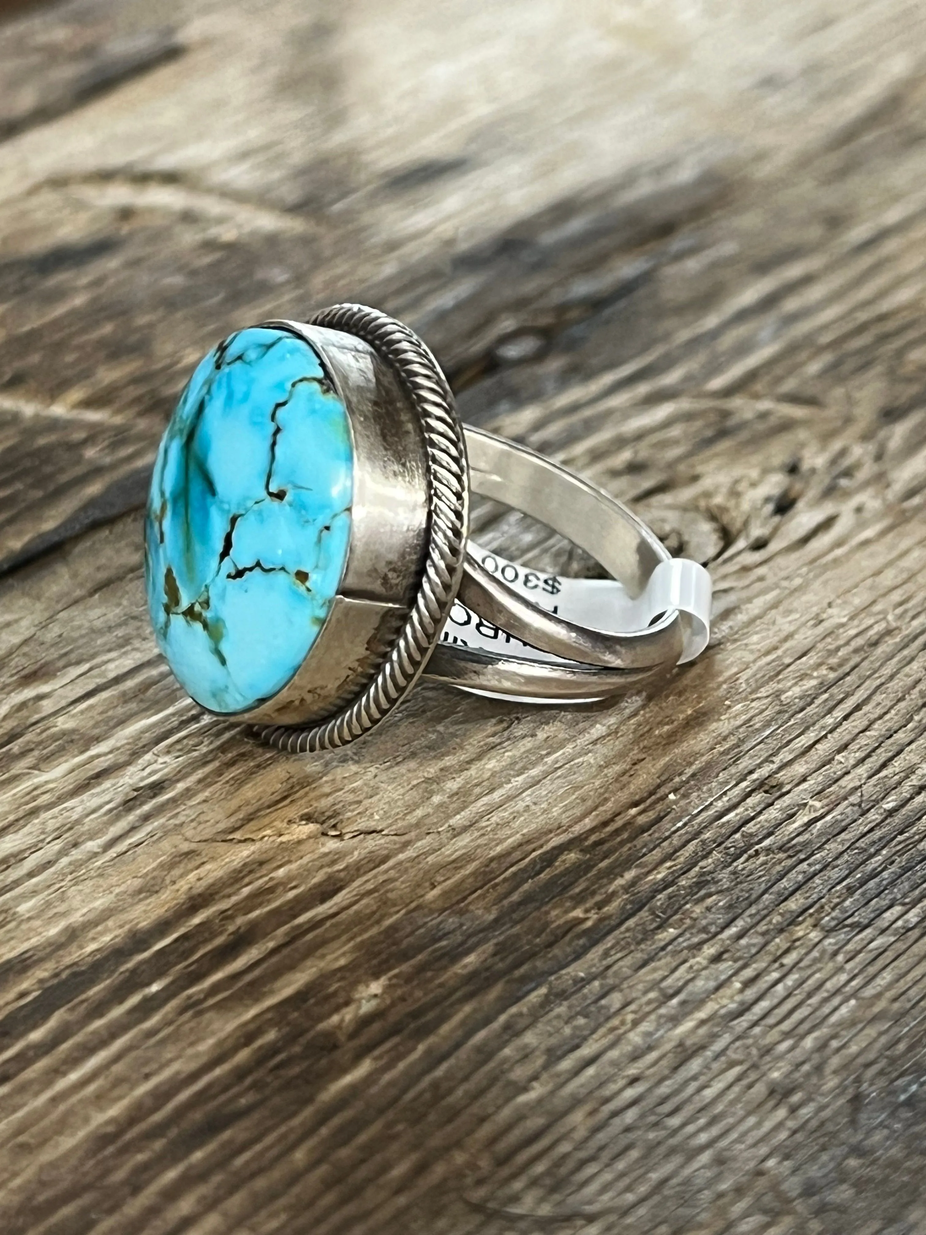 Listing Image Blurred Background