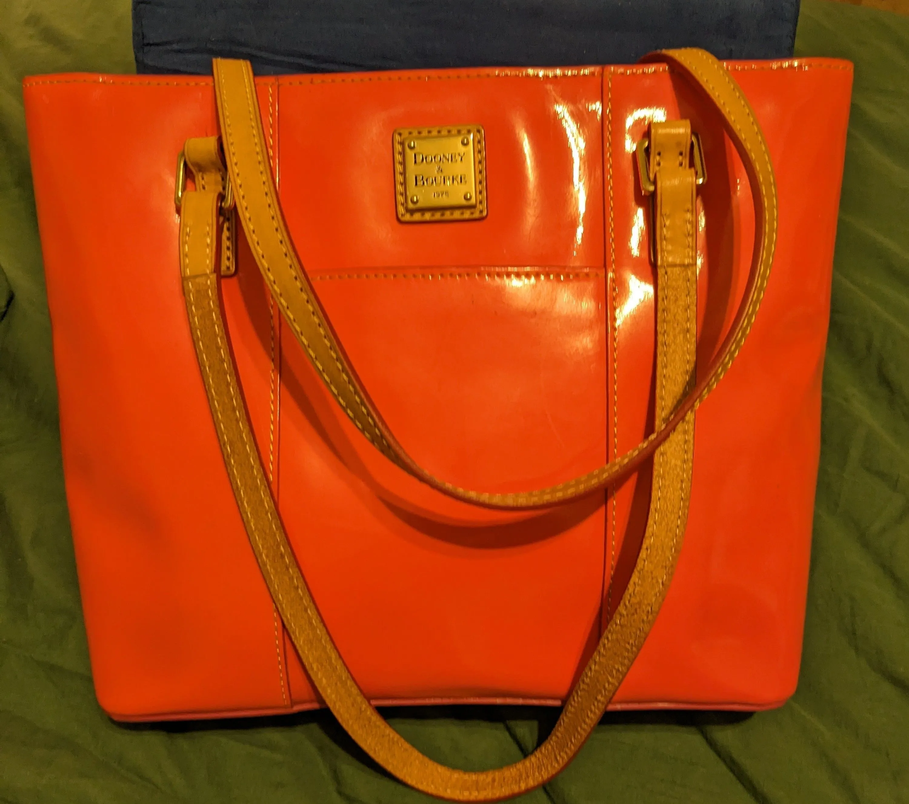 Product image for *SALE*Dooney & Bourke shoulder bag