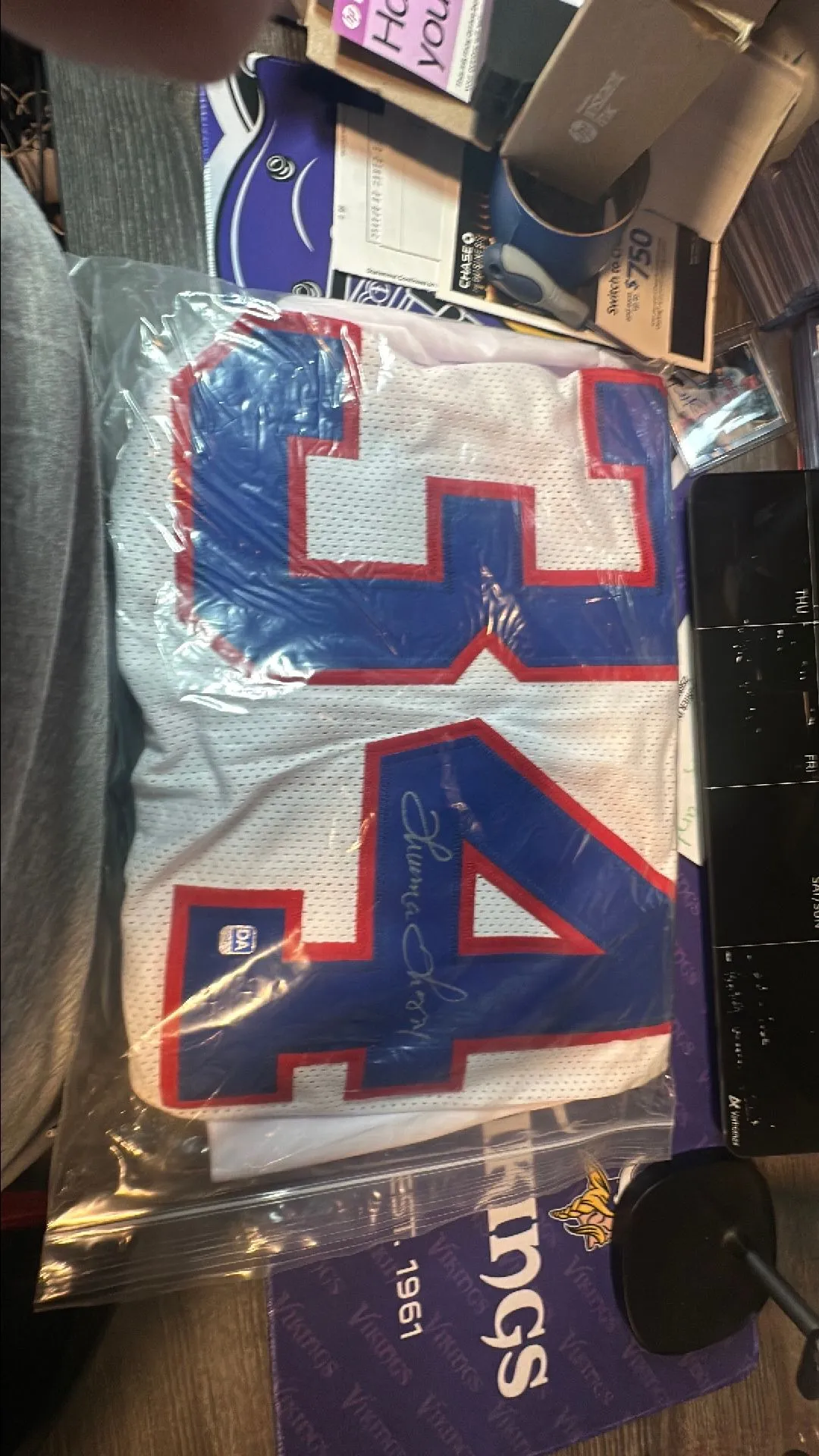 Product image for Thurman Thomas autographed Bills jersey Dave and Adam's authentic