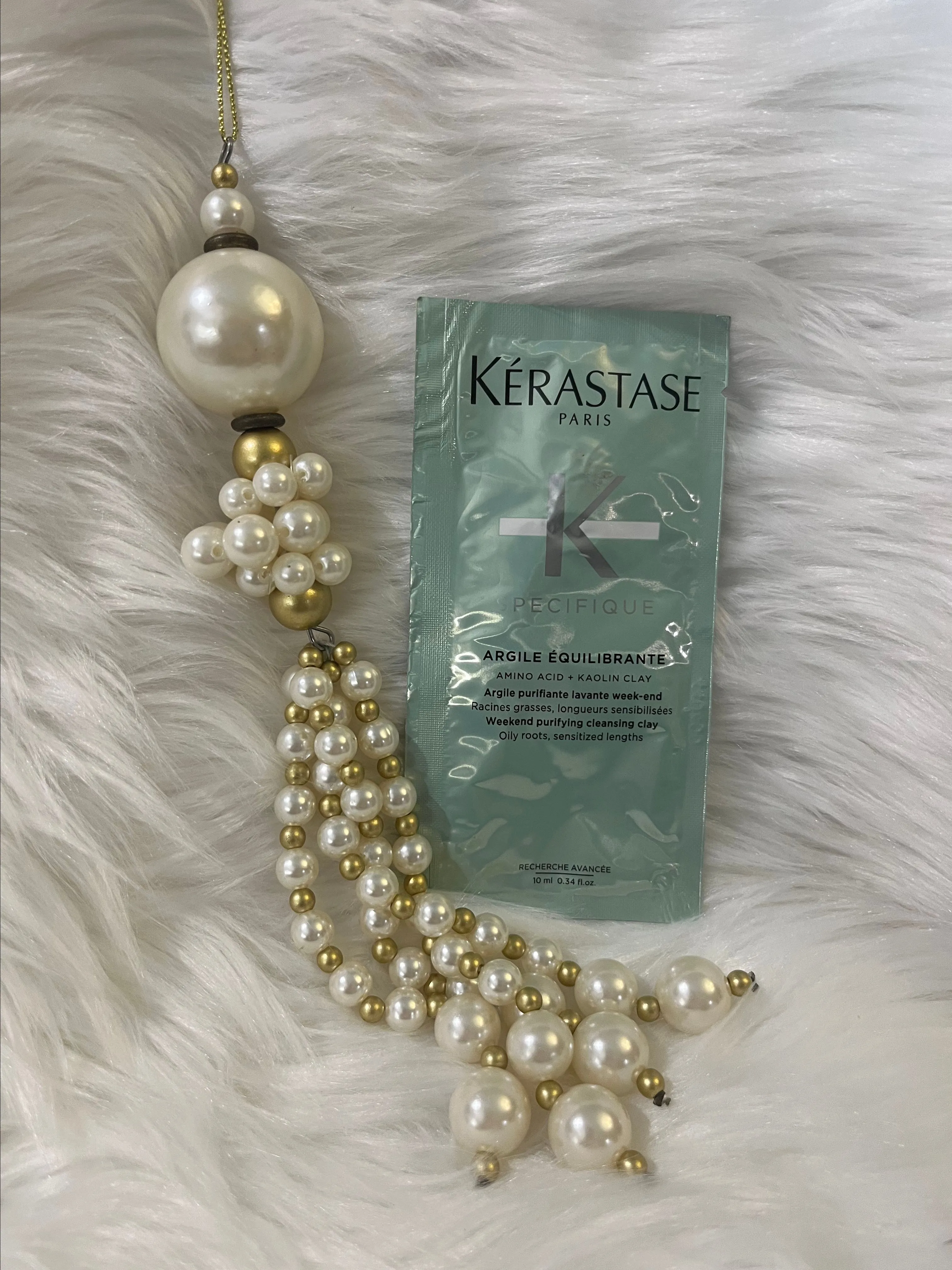 Product image for KERASTASE PARIS SPECIFIQUE AMINO ACID & KAOLIN CLAY WEEKEND PURIFYING CLEANSING CLAY SAMPLE PACKET