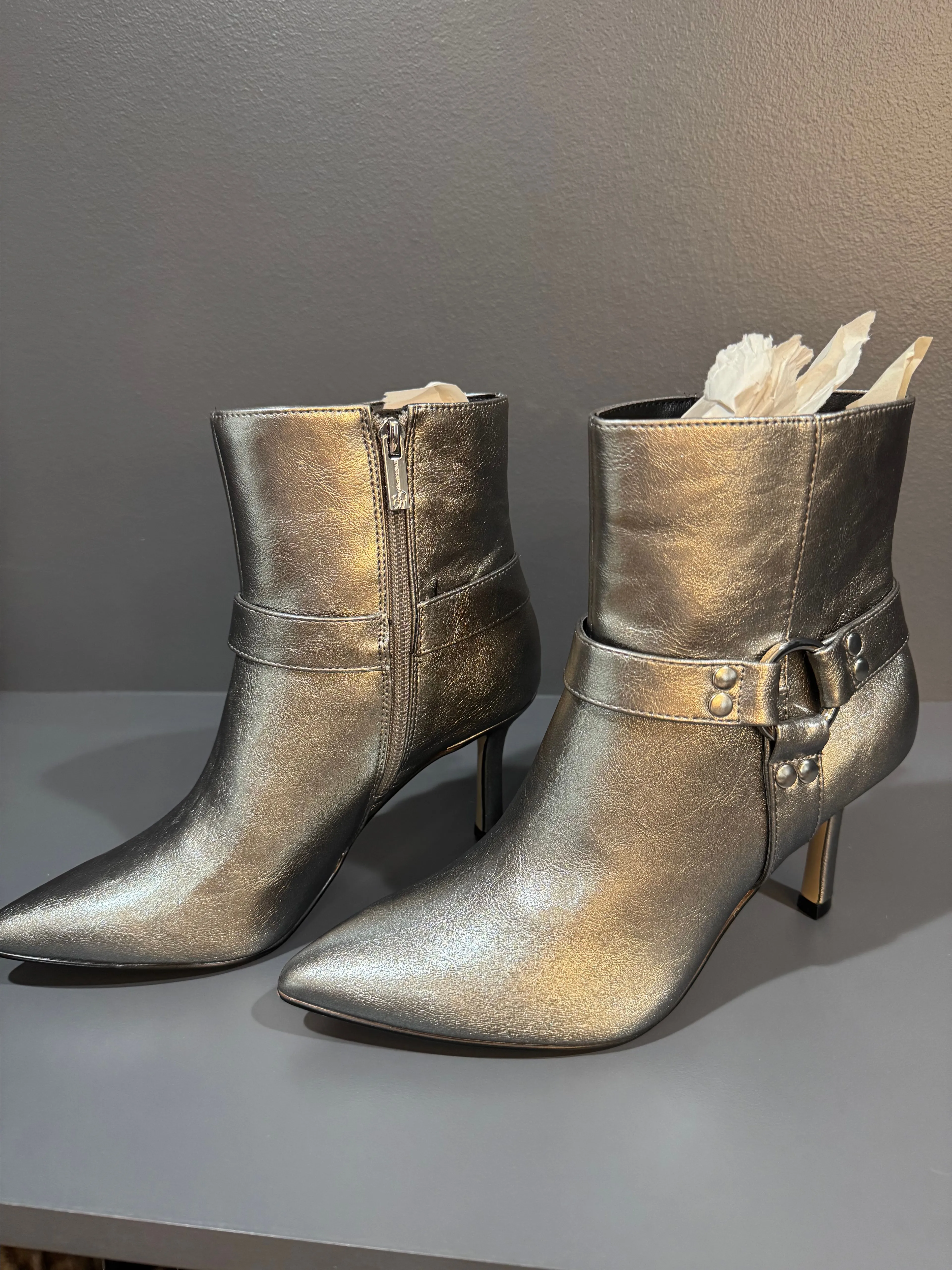 Product image for Jessica Simpson brand new size 7 silver/gray booties