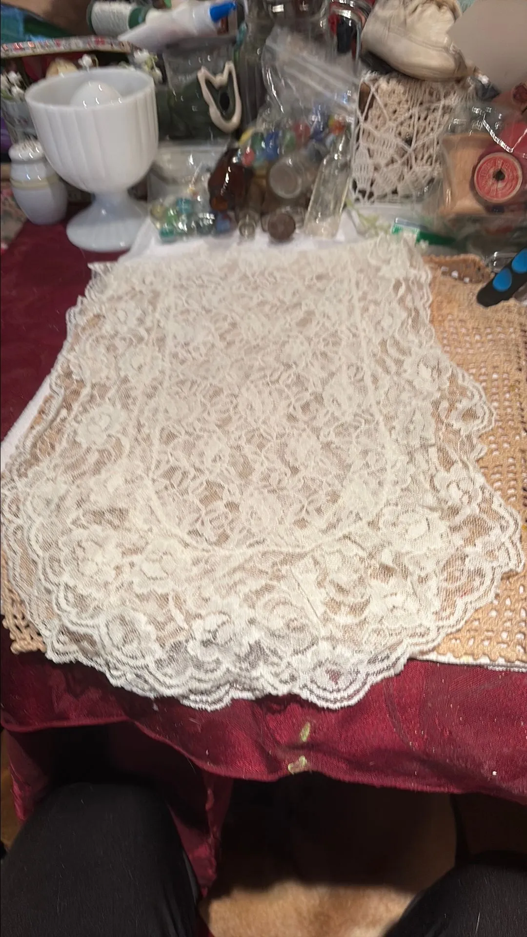 Product image for # 137 dresser doily lace 28 inches long