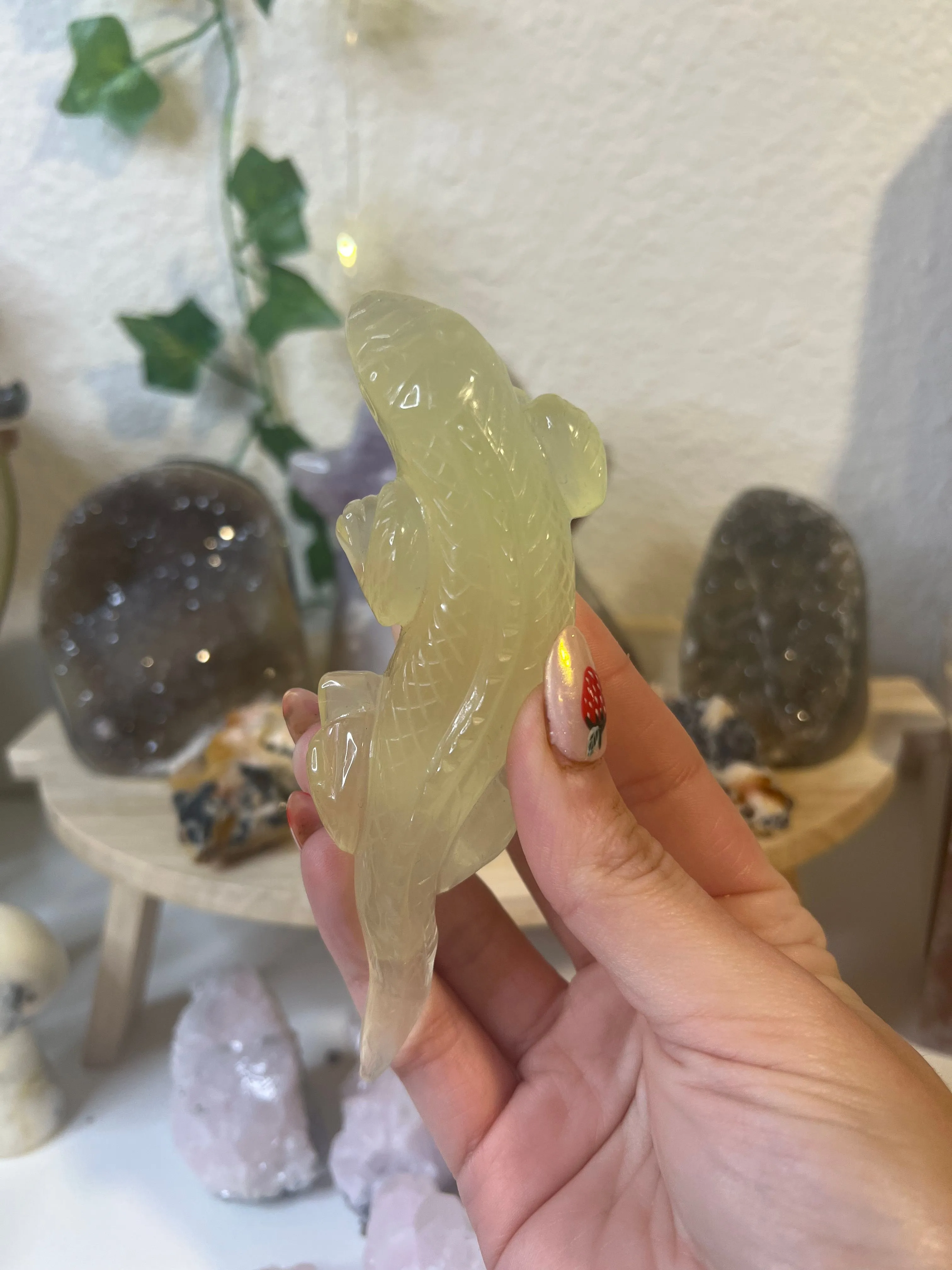 Product image for Lemon Calcite Lizard