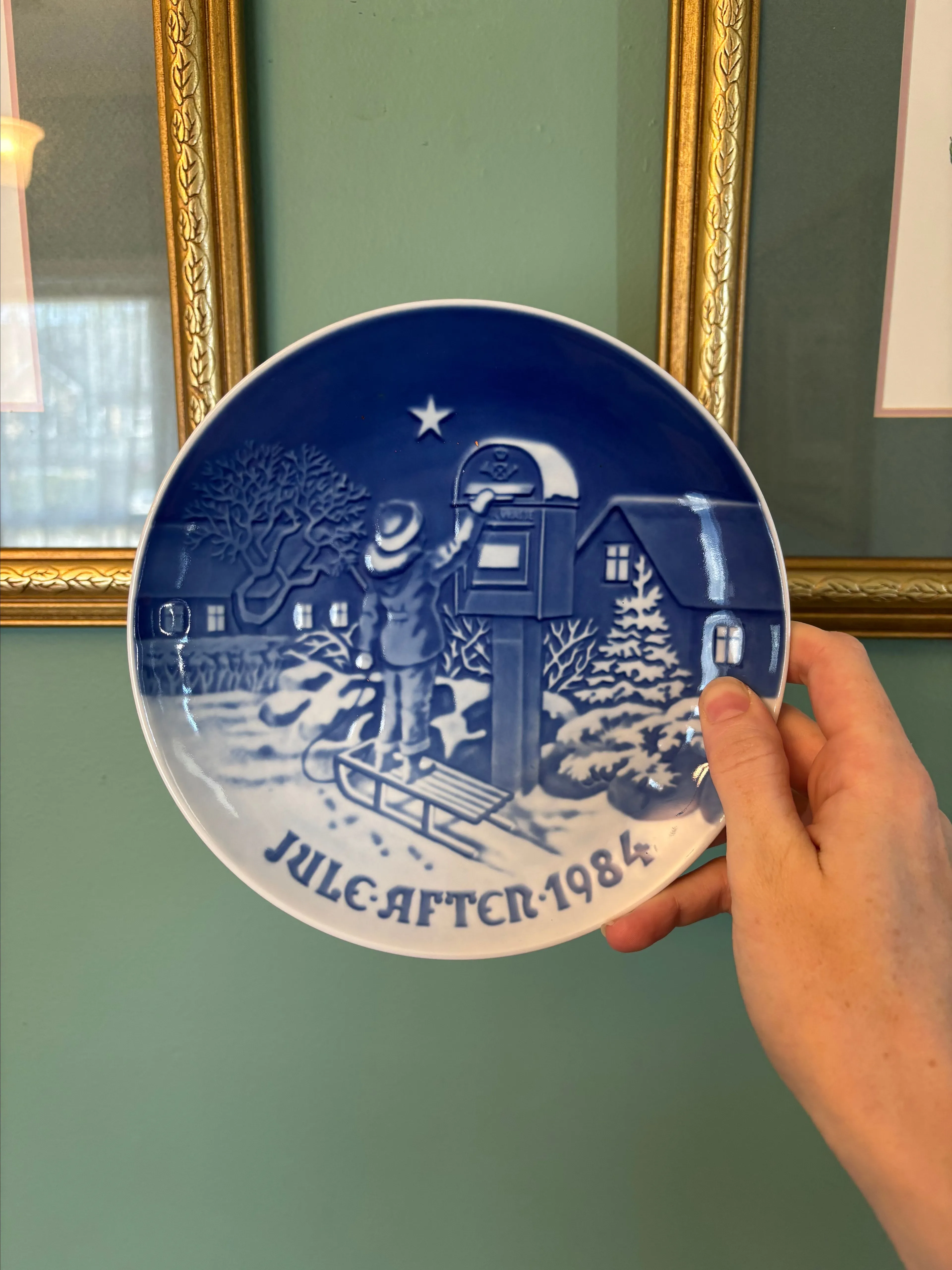 Product image for Copenhagen Porcelain 9084 1984 Christmas Letter Wall Plate
