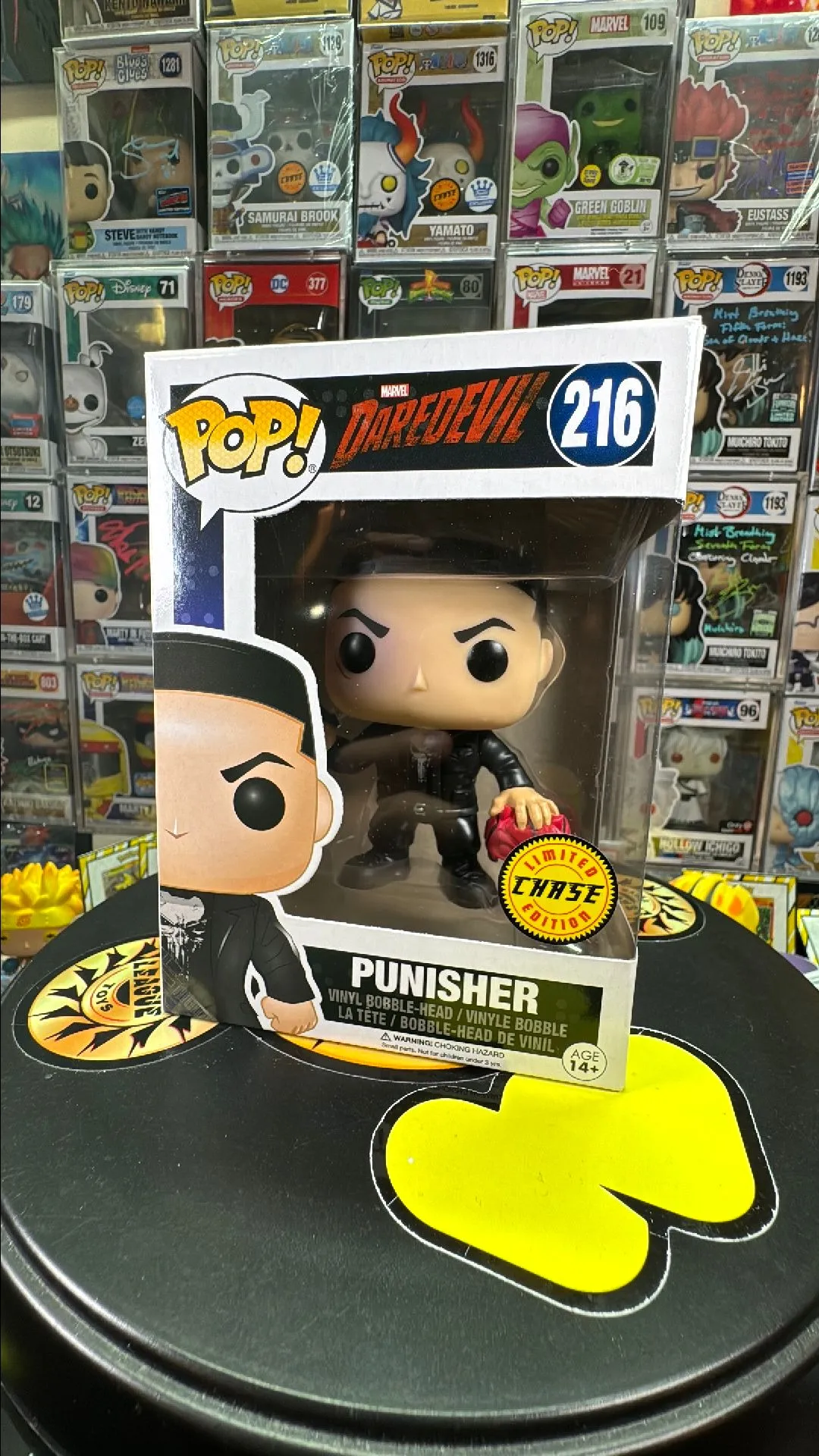 Product image for MARVEL // Punisher (CHASE)