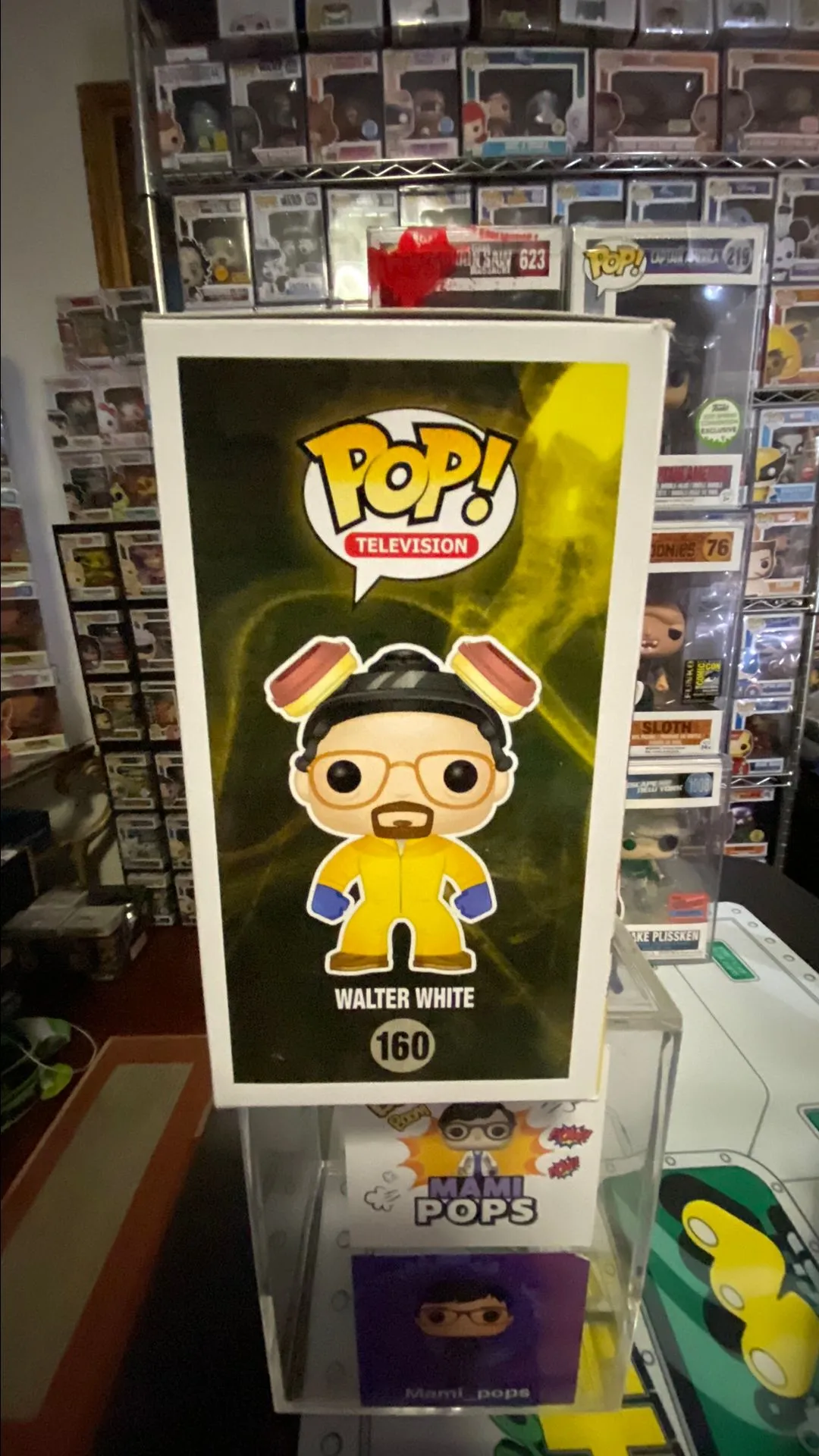 Listing Image Blurred Background