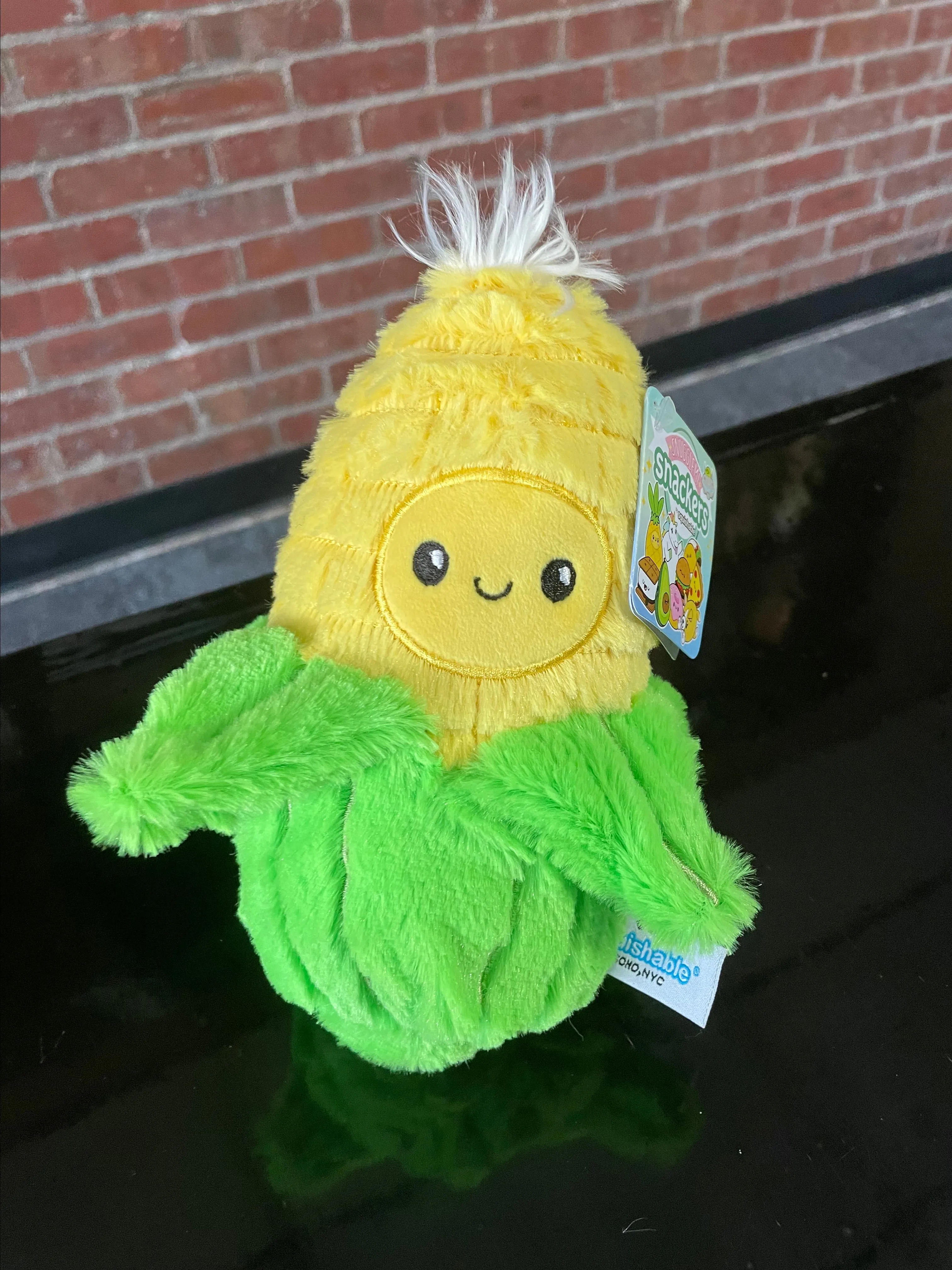 Product image for (Squishable Snacker) Corn