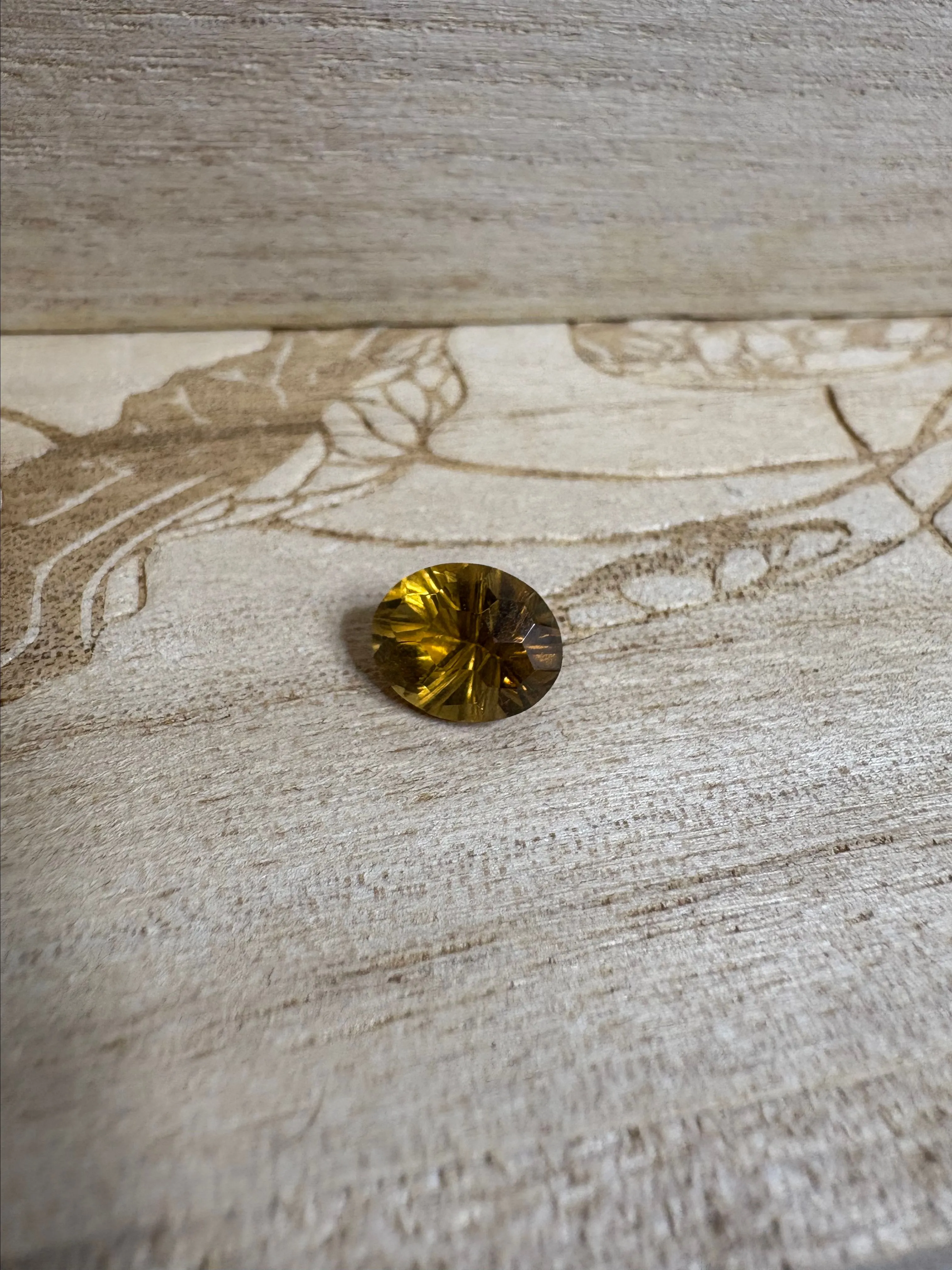 Product image for Premium Quartz custom cut loose gemstone