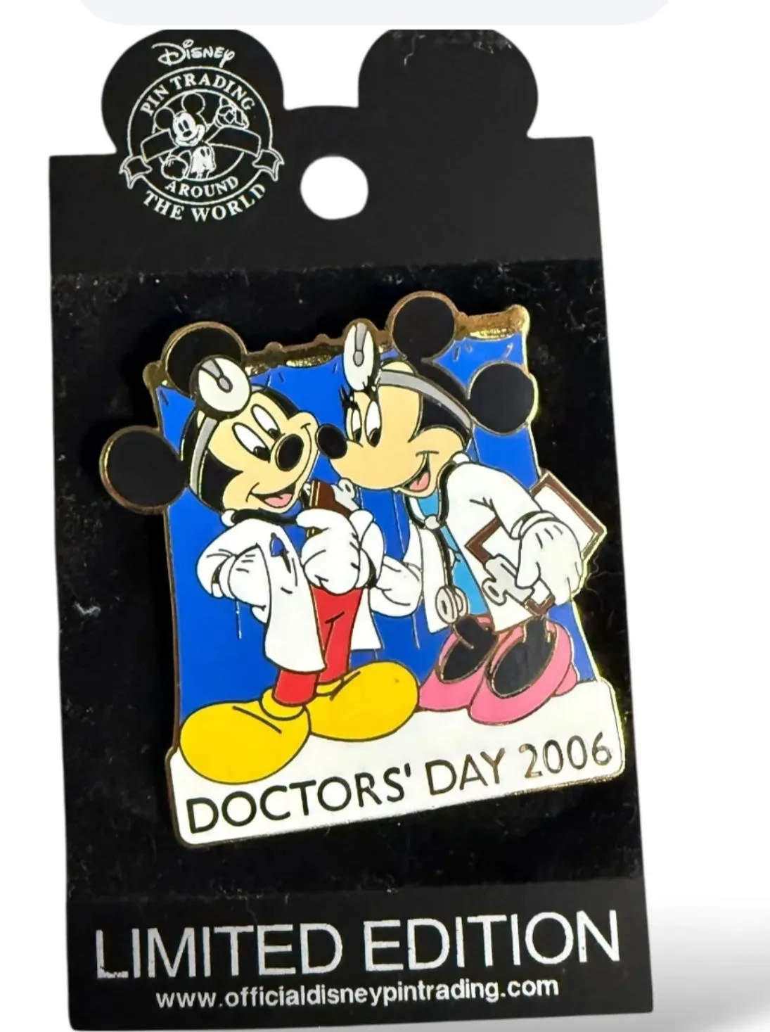 Product image for Disney Parks Doctor's Day 2006 Mickey and Minnie Mouse Pin