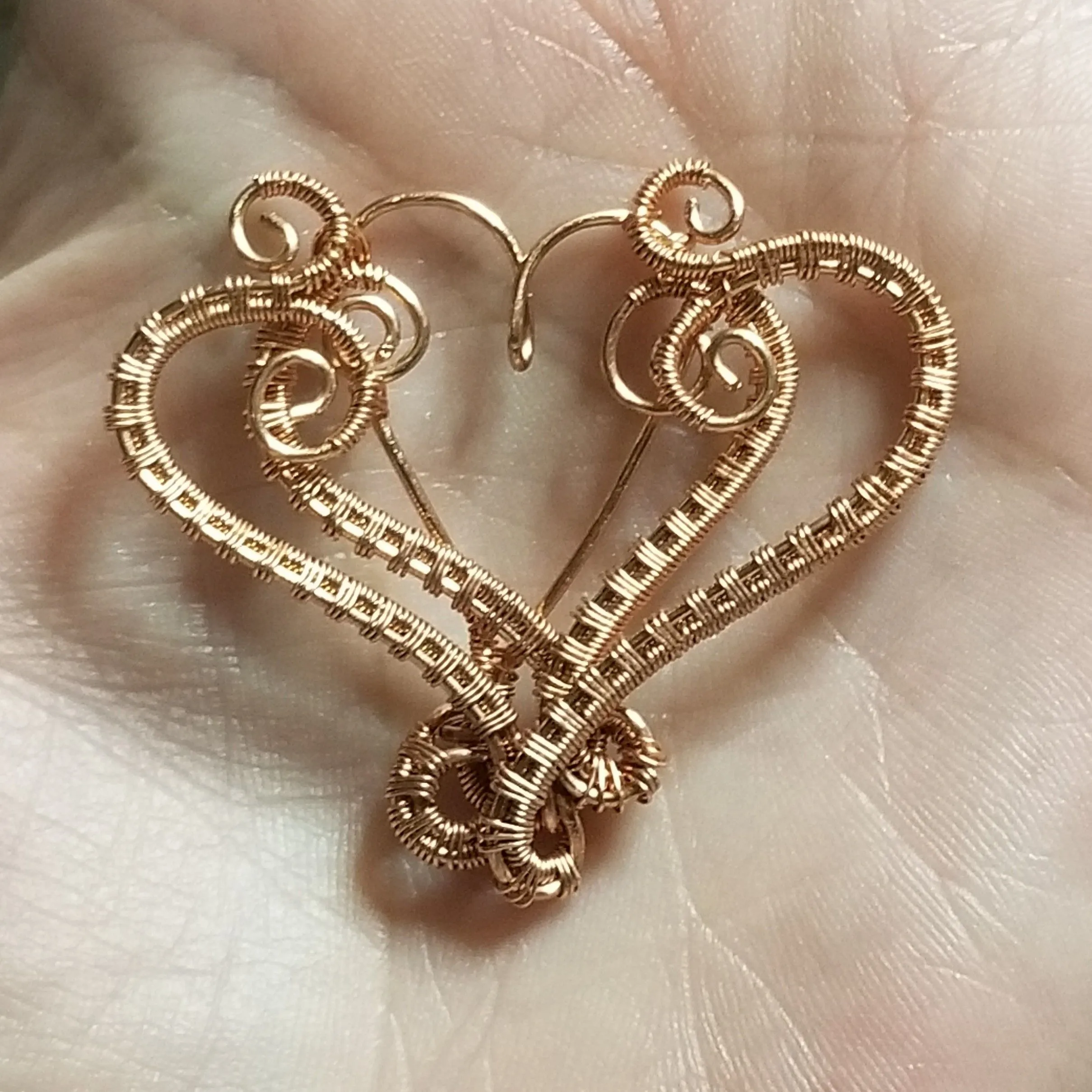 Product image for Copper wrapped double heart.