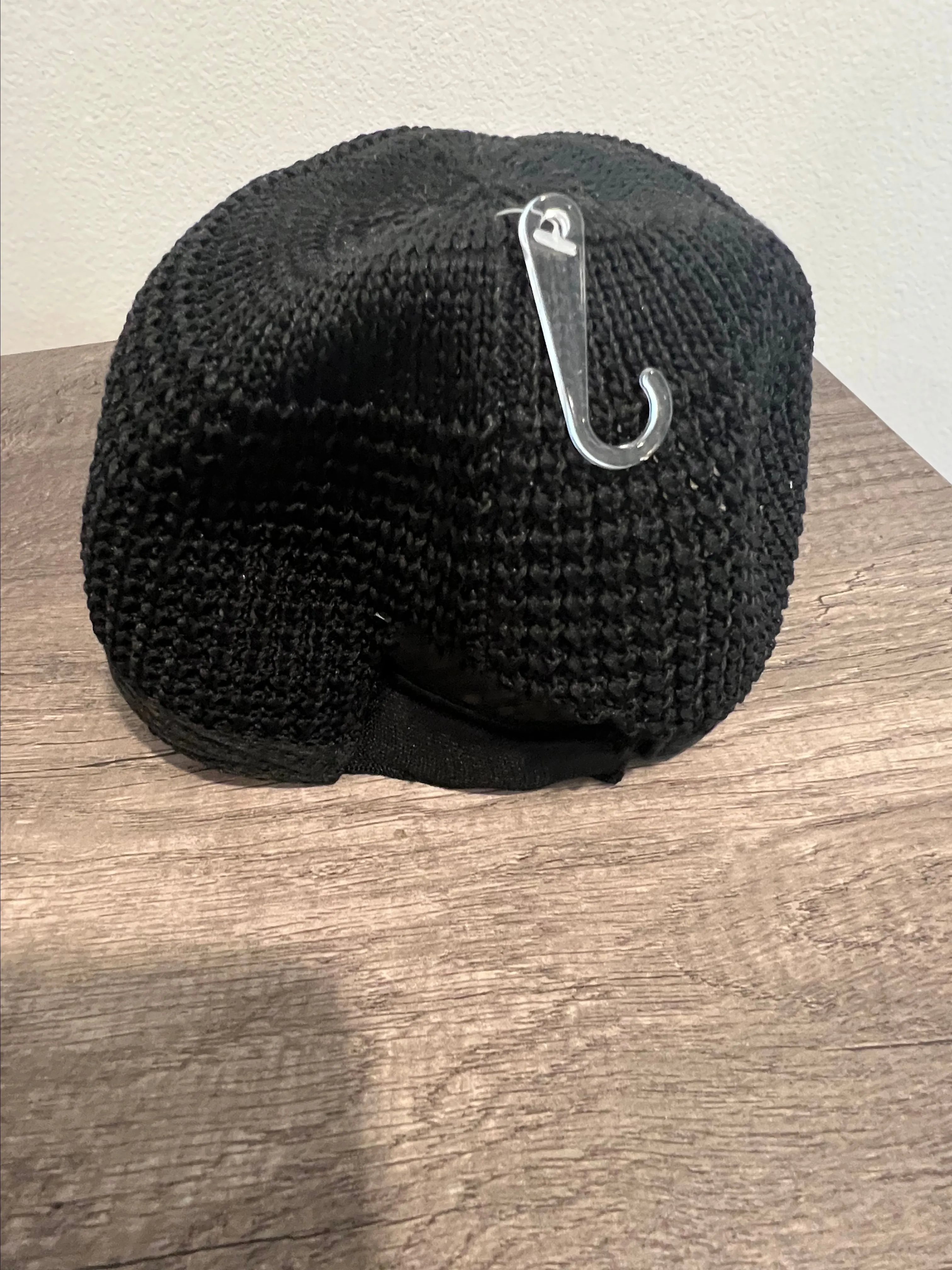 Listing Image Blurred Background