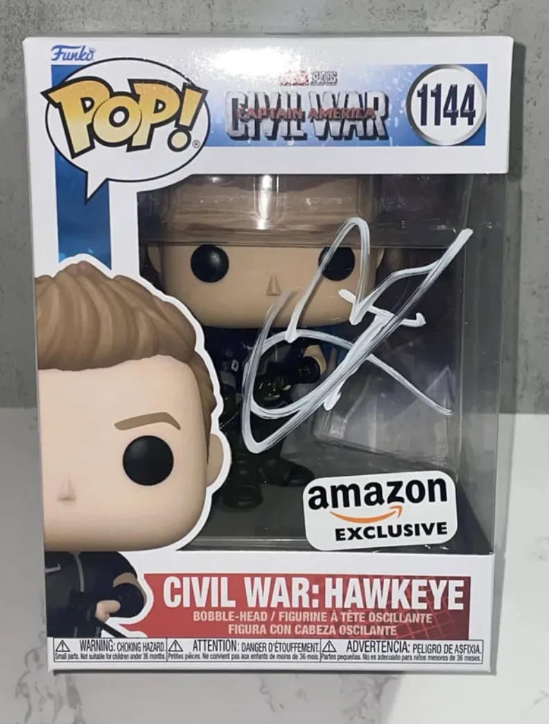 Product image for Funko: Captain America: Civil War (Amazon Exclusive) - Hawkeye Signed by Jeremy Renner