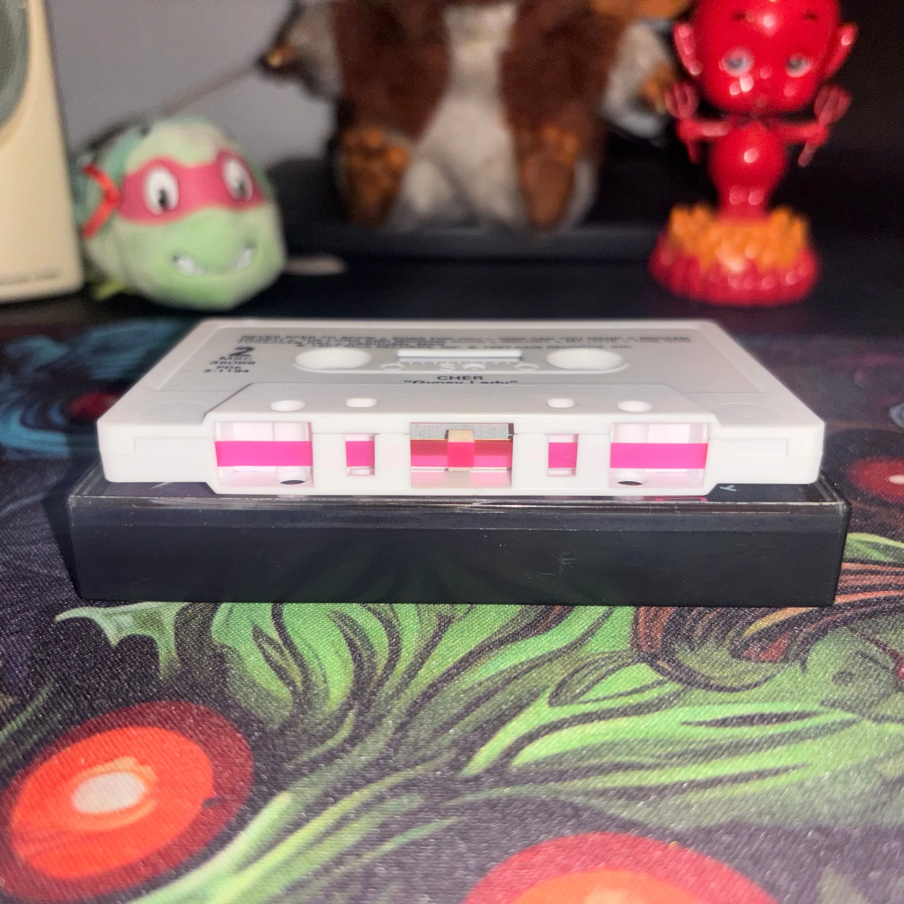 Listing Image Blurred Background