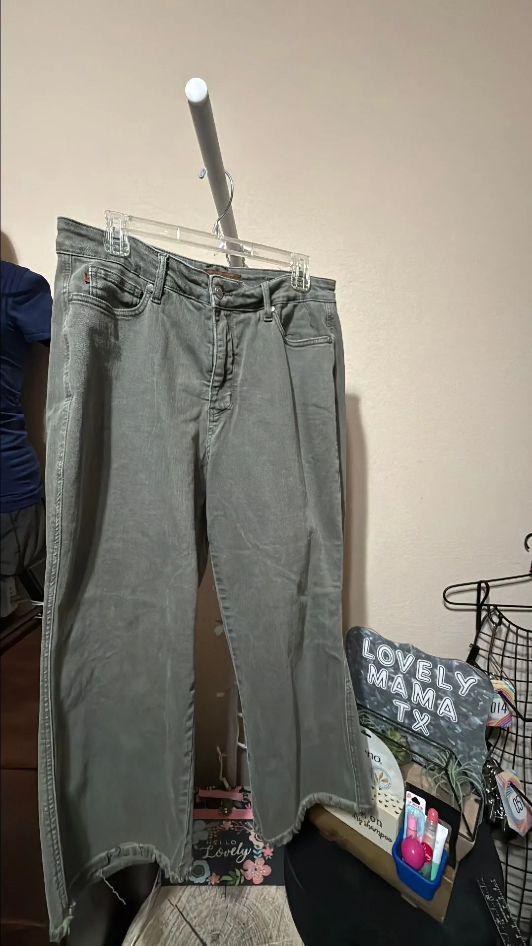 490f996c-e7fa-40cd-be23-72352ac68c9e