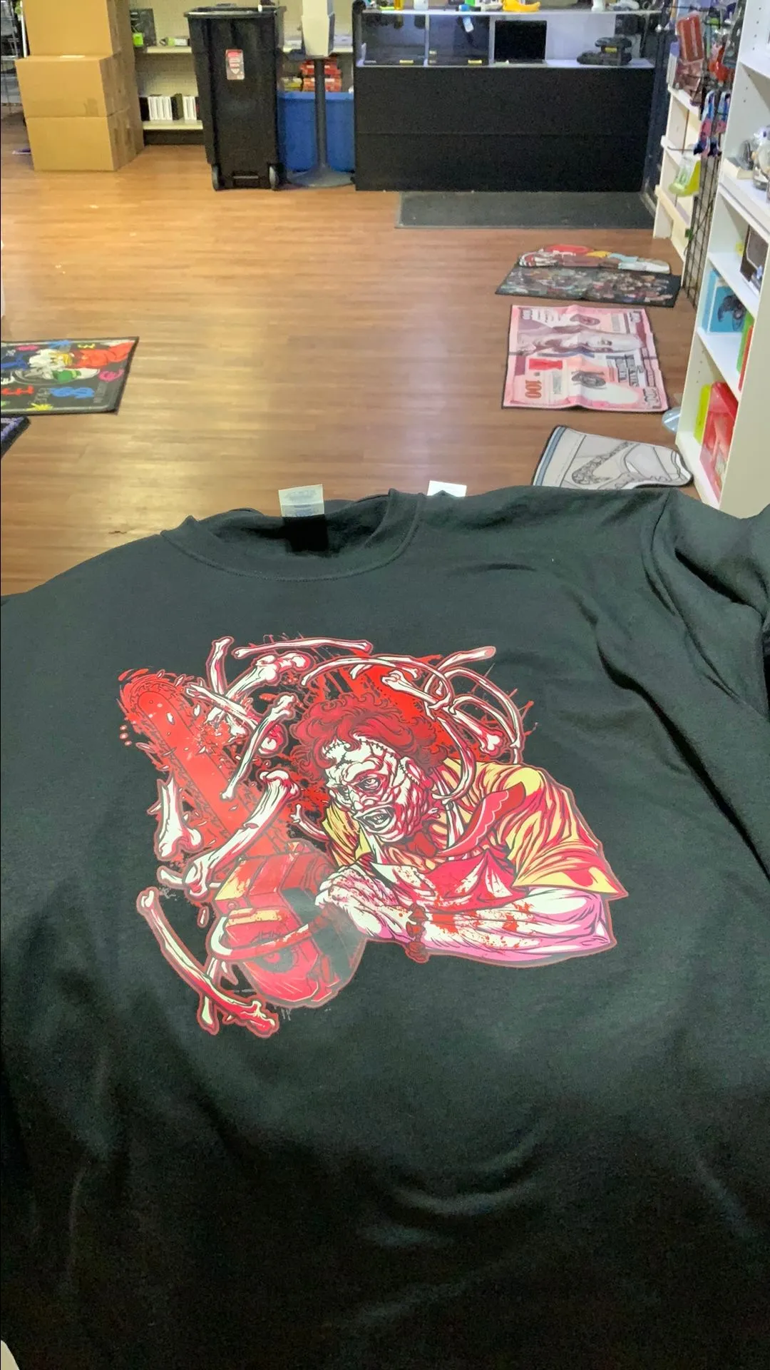 Product image for Xl Texas chainsaw massacre shirt