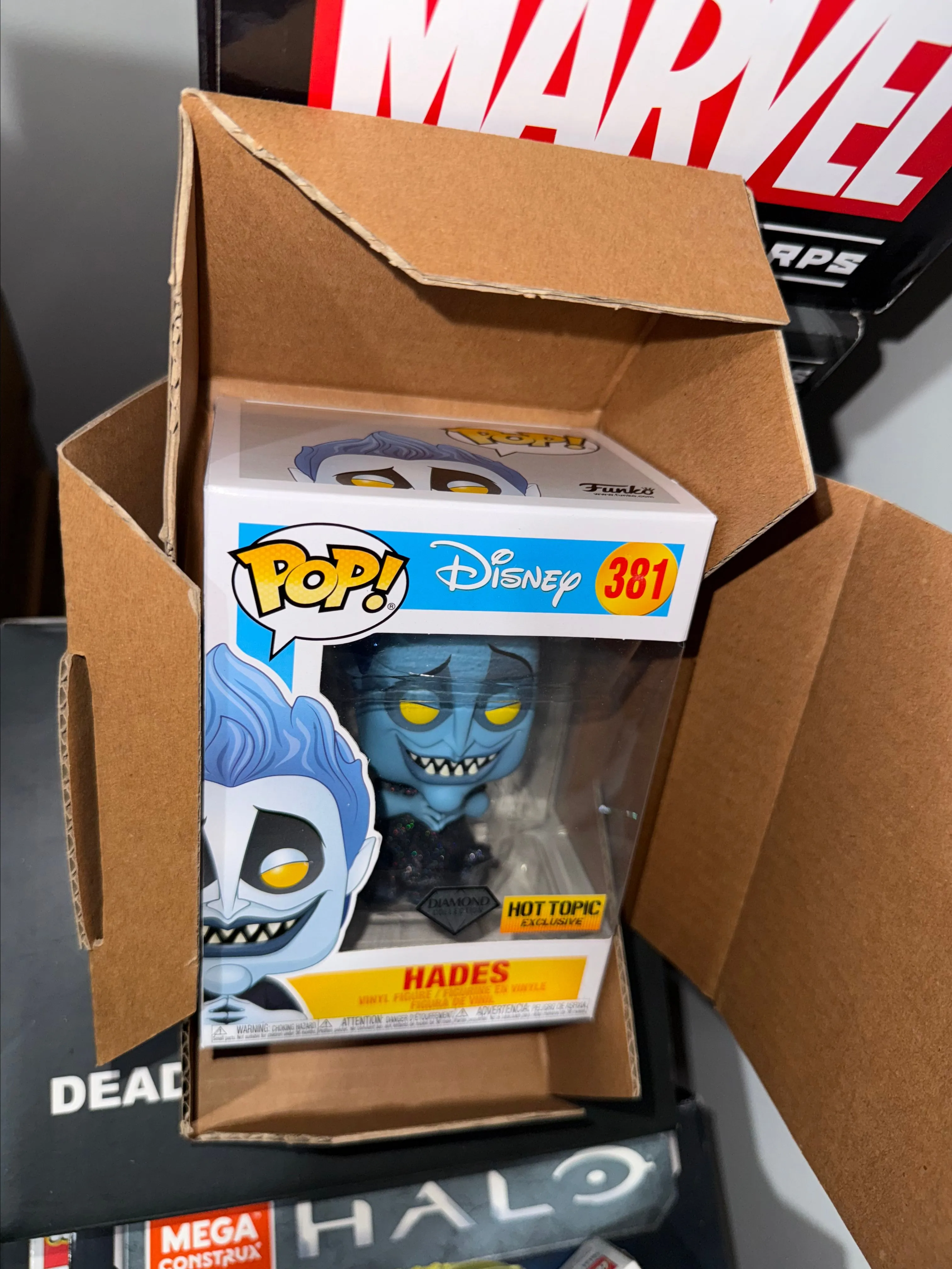 Listing Image Blurred Background