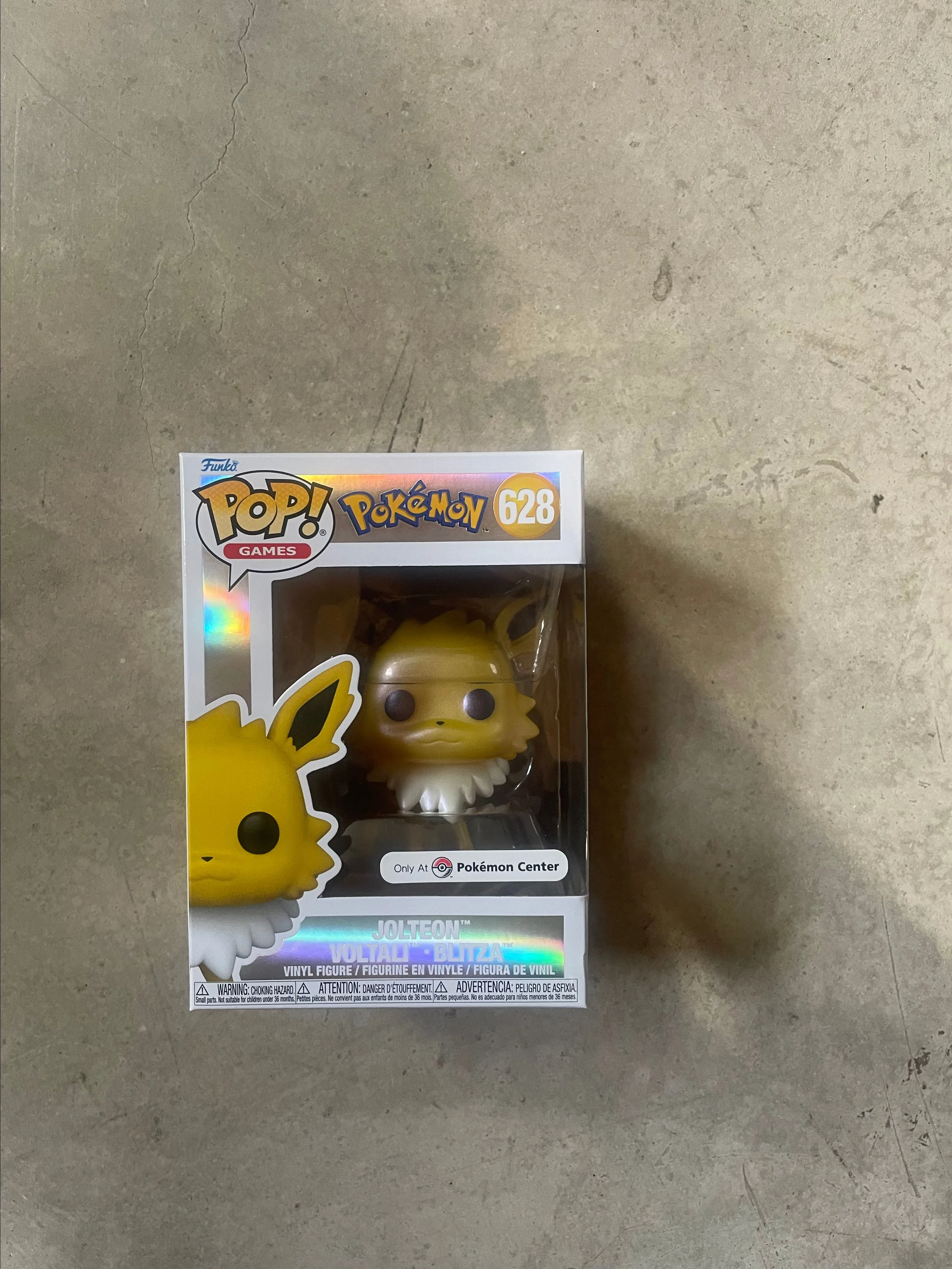 Product image for Funko Pop Pokemon Jolteon Pearlescent Pokemon Center