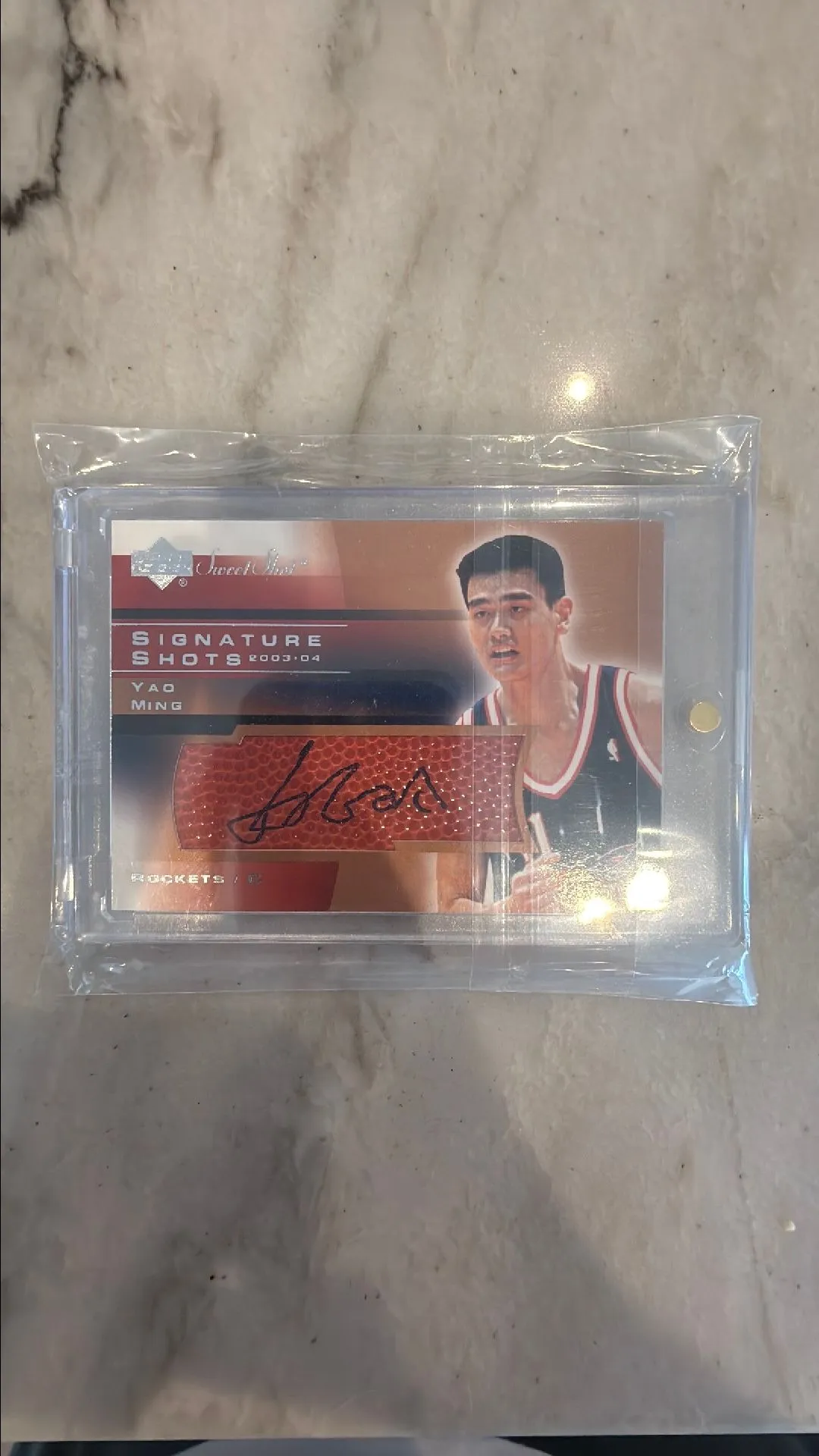 Product image for 2003 Upper Decker Yao Ming Sweet Shots Signatures Auto