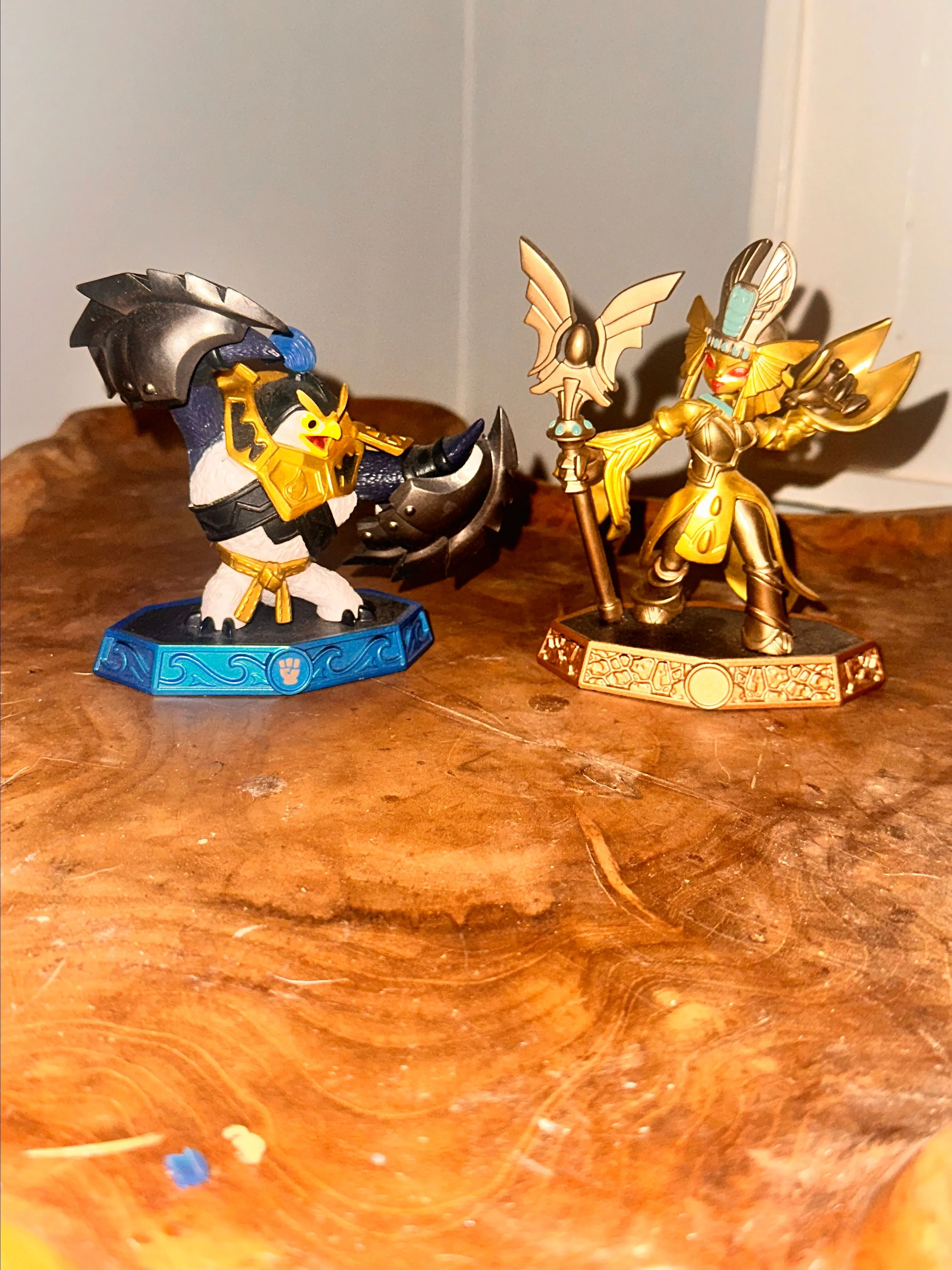 Product image for Skylanders Imaginators LOT Golden Queen & King Pen (2 Set)