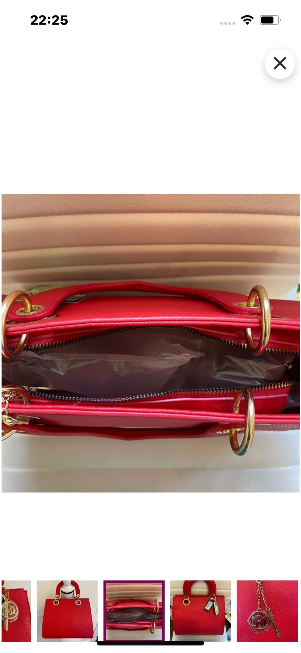 Listing Image Blurred Background