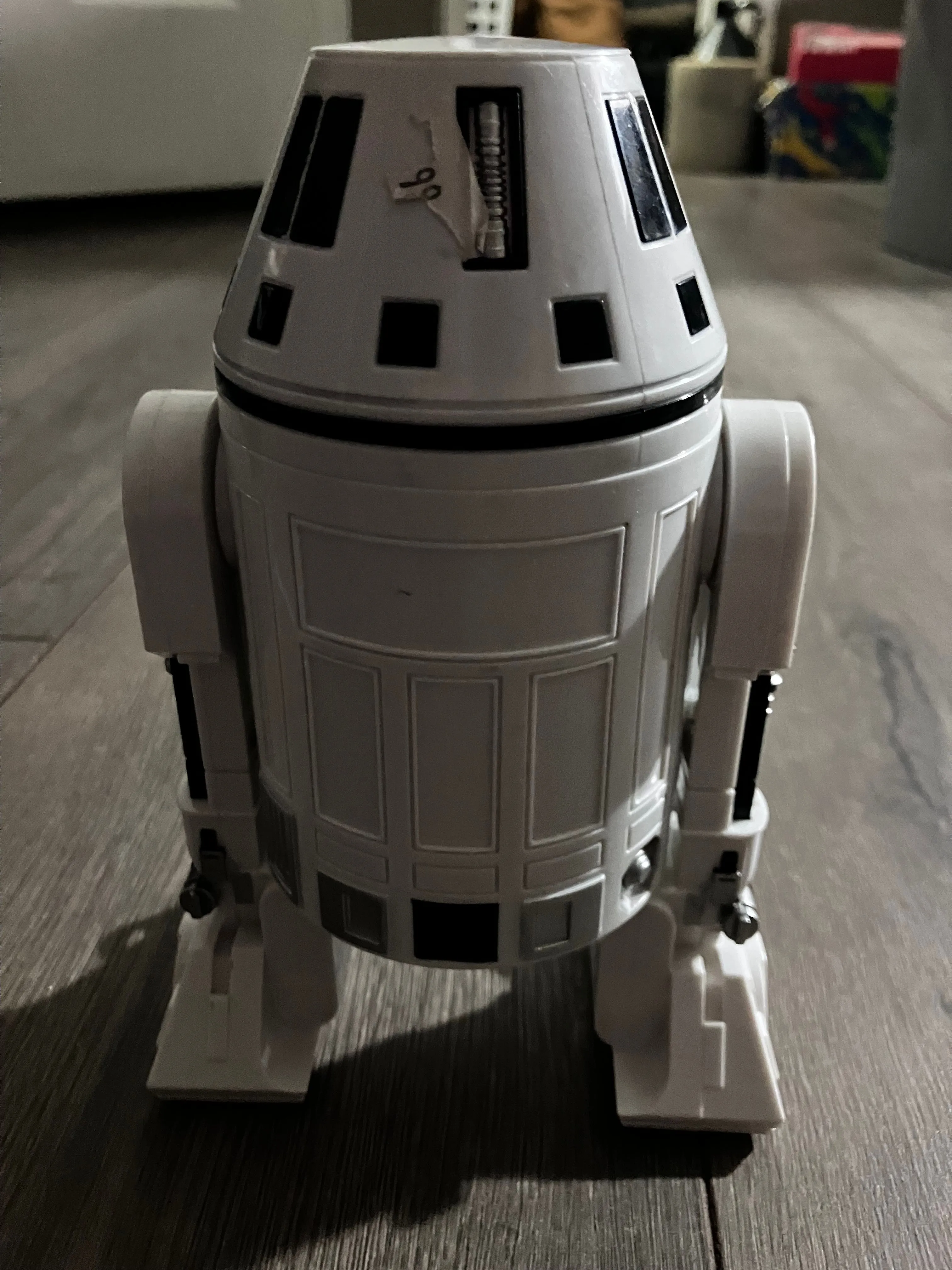 Listing Image Blurred Background