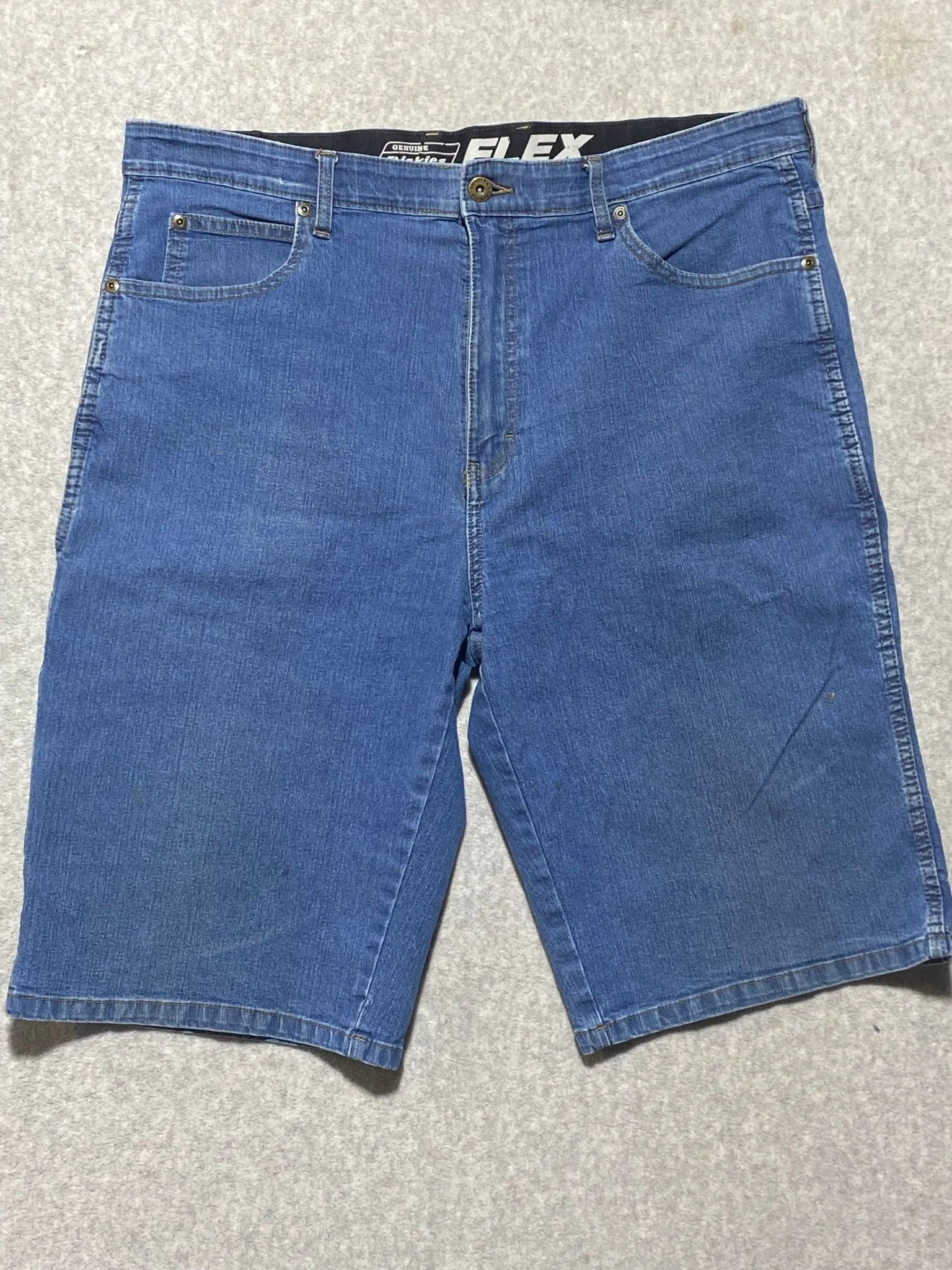 49aa3e57-2cee-48d3-8f85-69b3bb5e869e