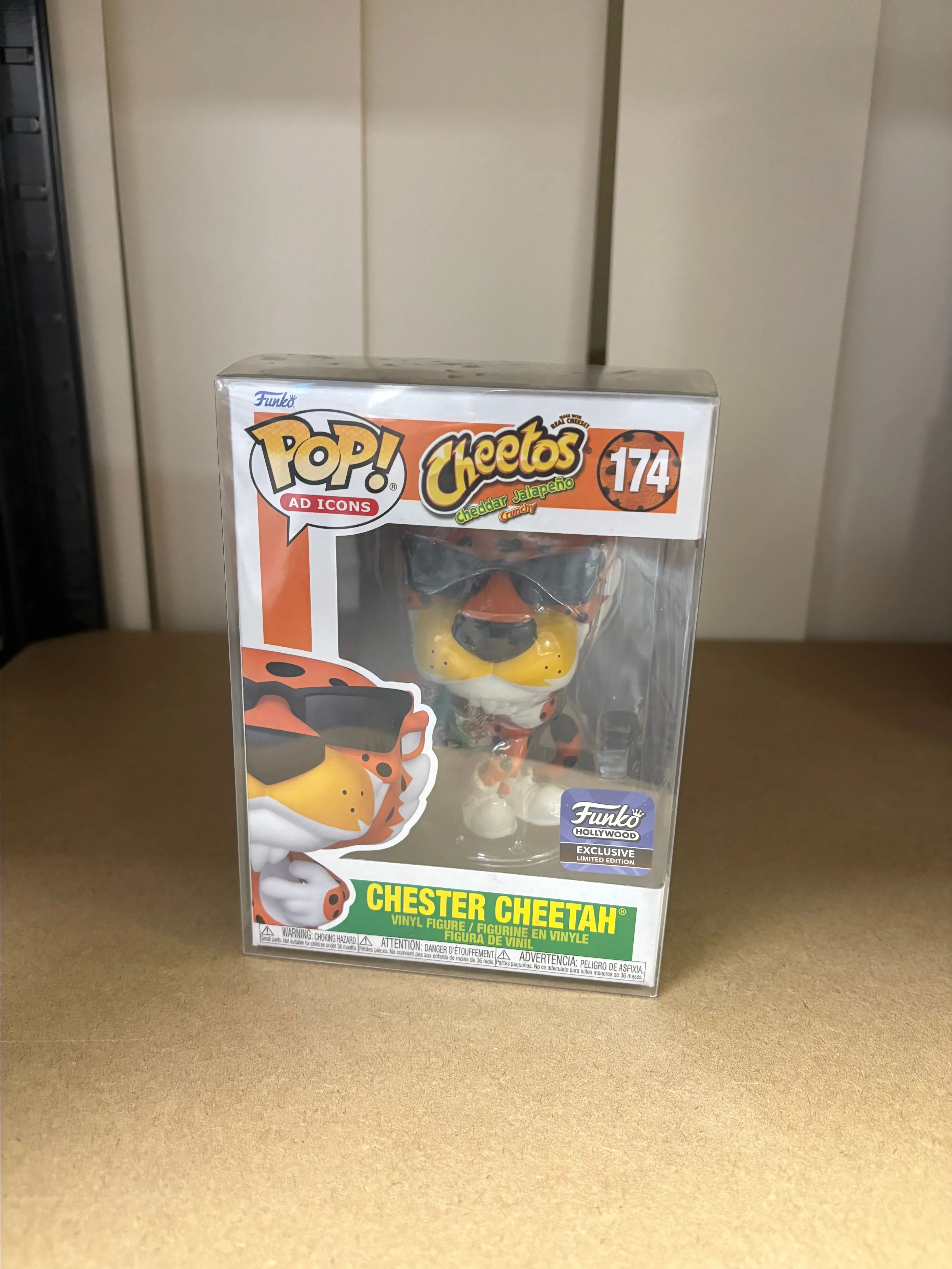 Product image for Chester cheetah 174