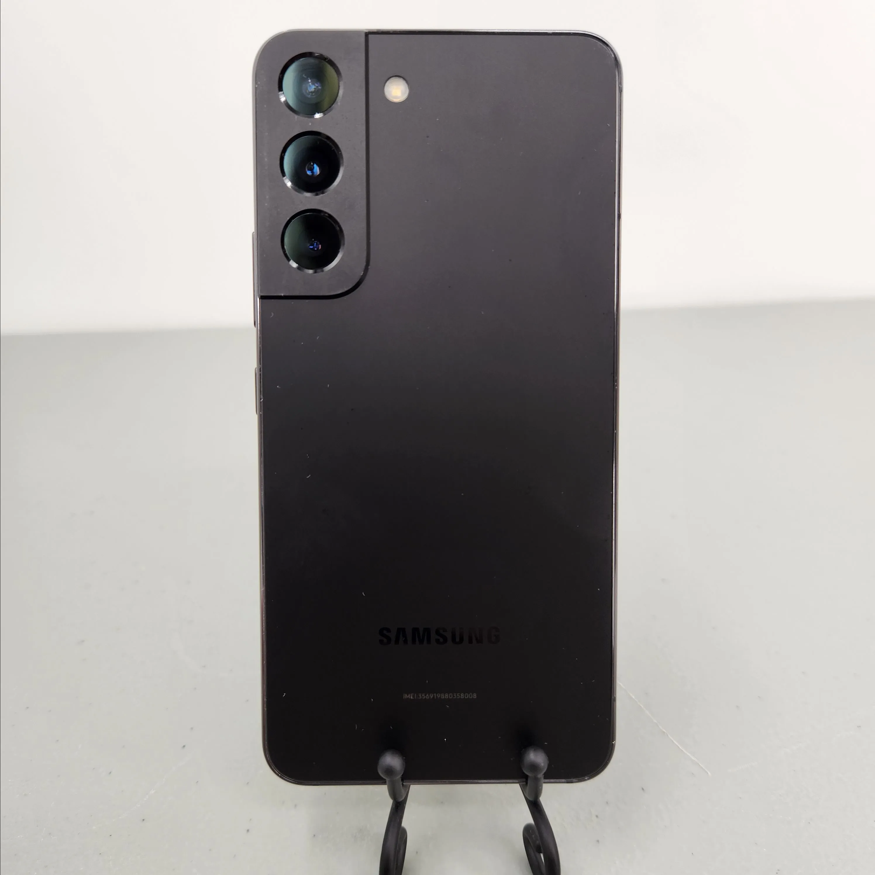 Product image for Samsung Galaxy S22 S901U 128GB 5G Black SmartPhone Unlocked Excellent A