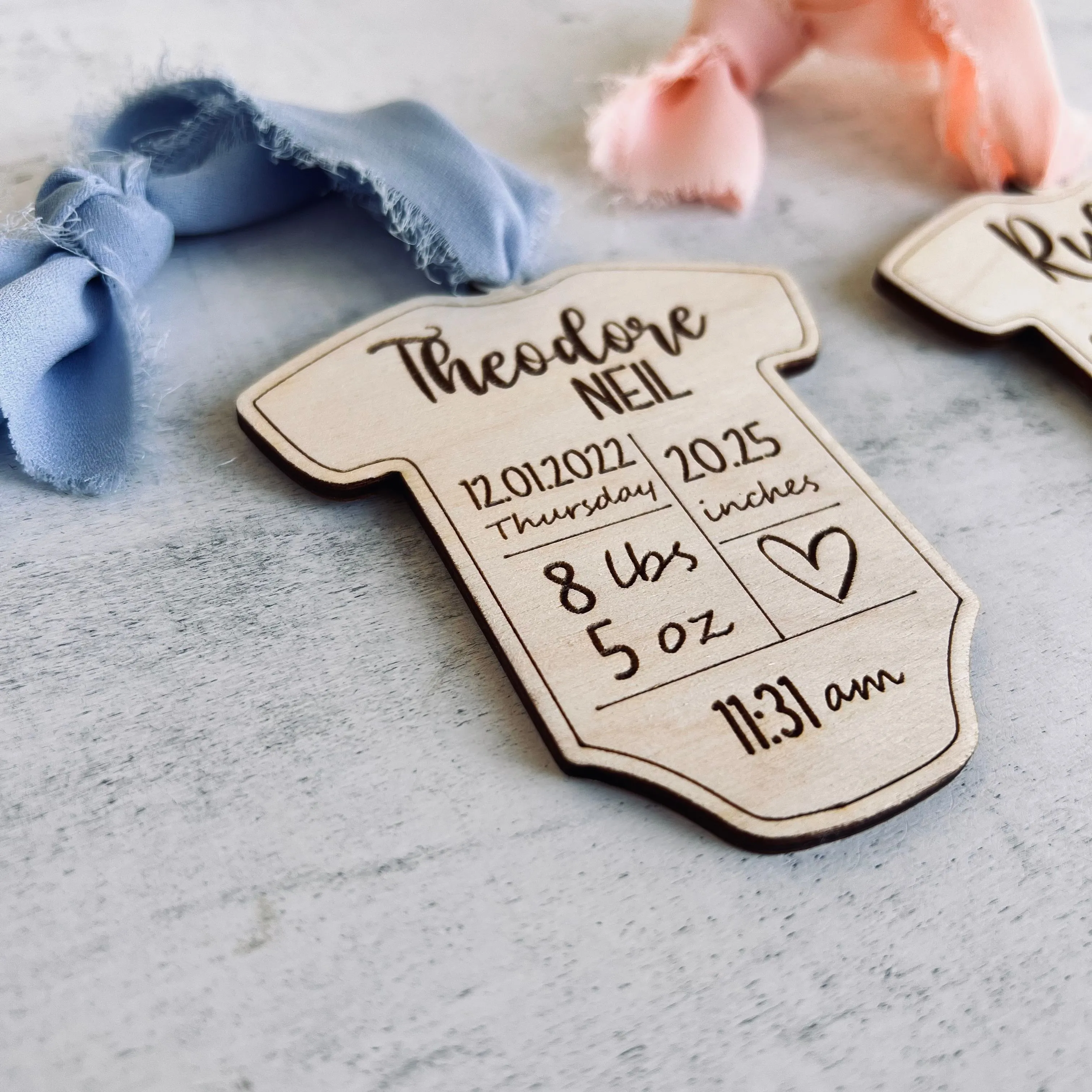 Listing Image Blurred Background