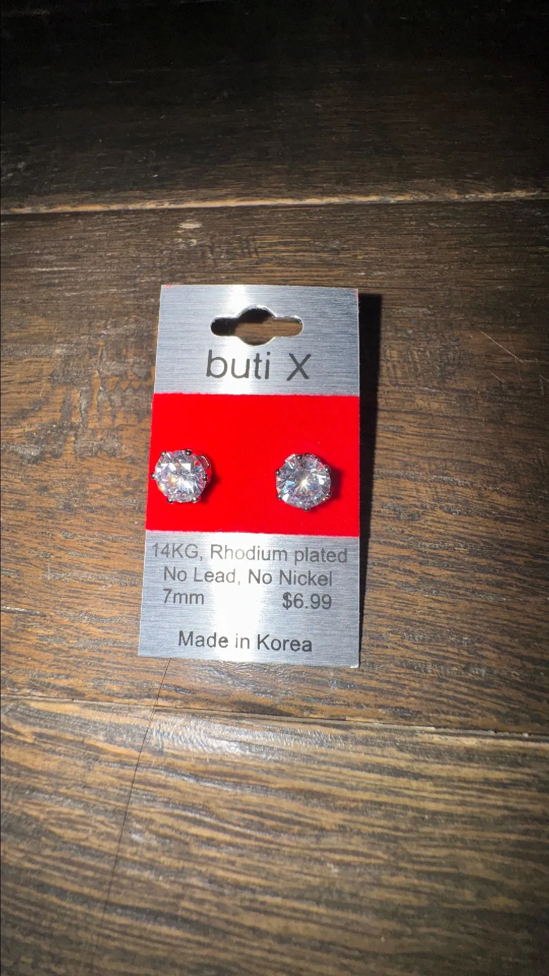 Product image for Earrings 7mm hypoallergenic silver toned