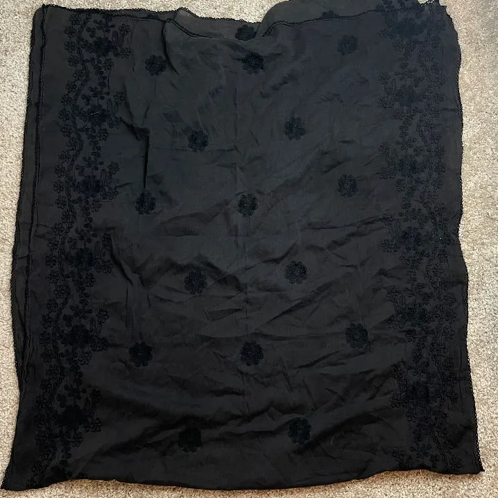 Listing Image Blurred Background