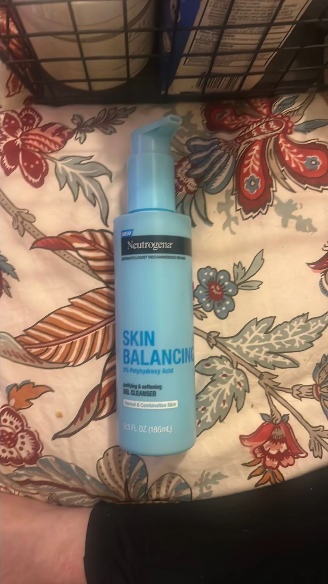 Product image for Skin Balancing Gel Cleanser For Combination Skin