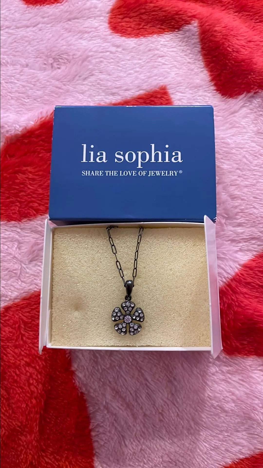 Product image for Lia Sophia Traditional necklace