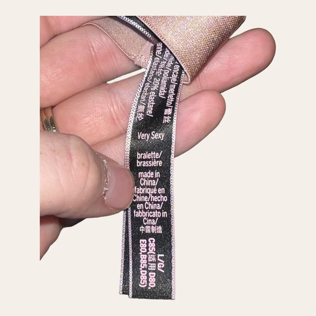 Listing Image Blurred Background
