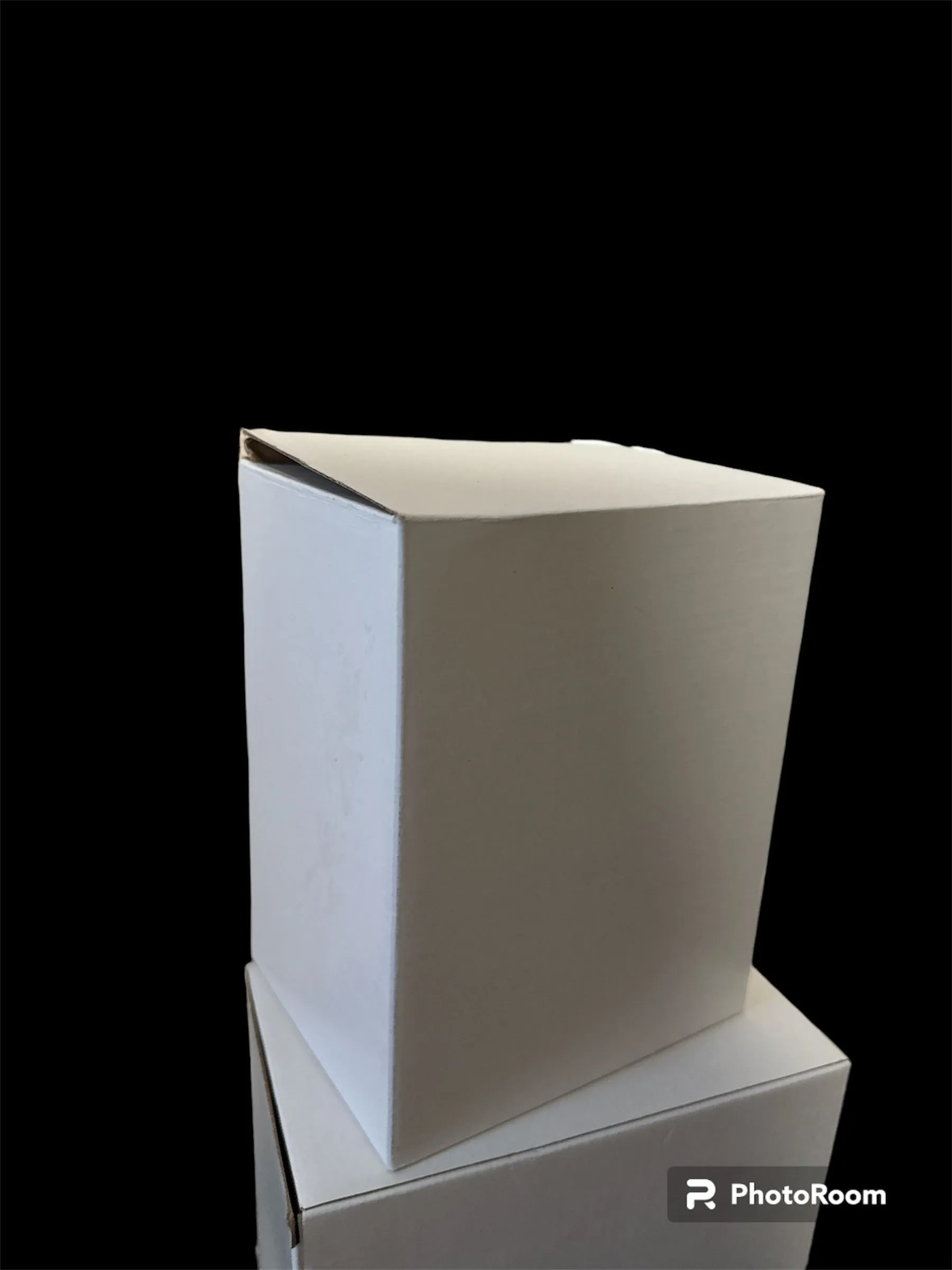 Listing Image Blurred Background