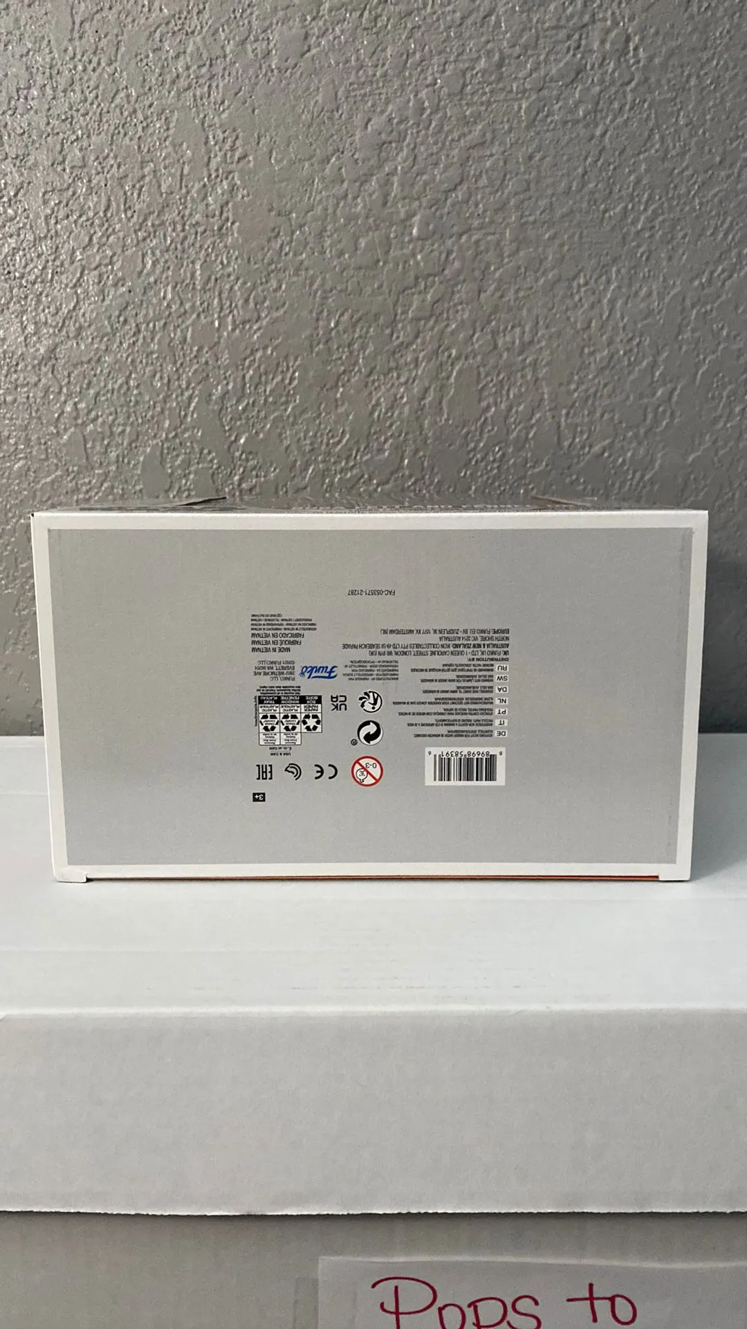 Listing Image Blurred Background