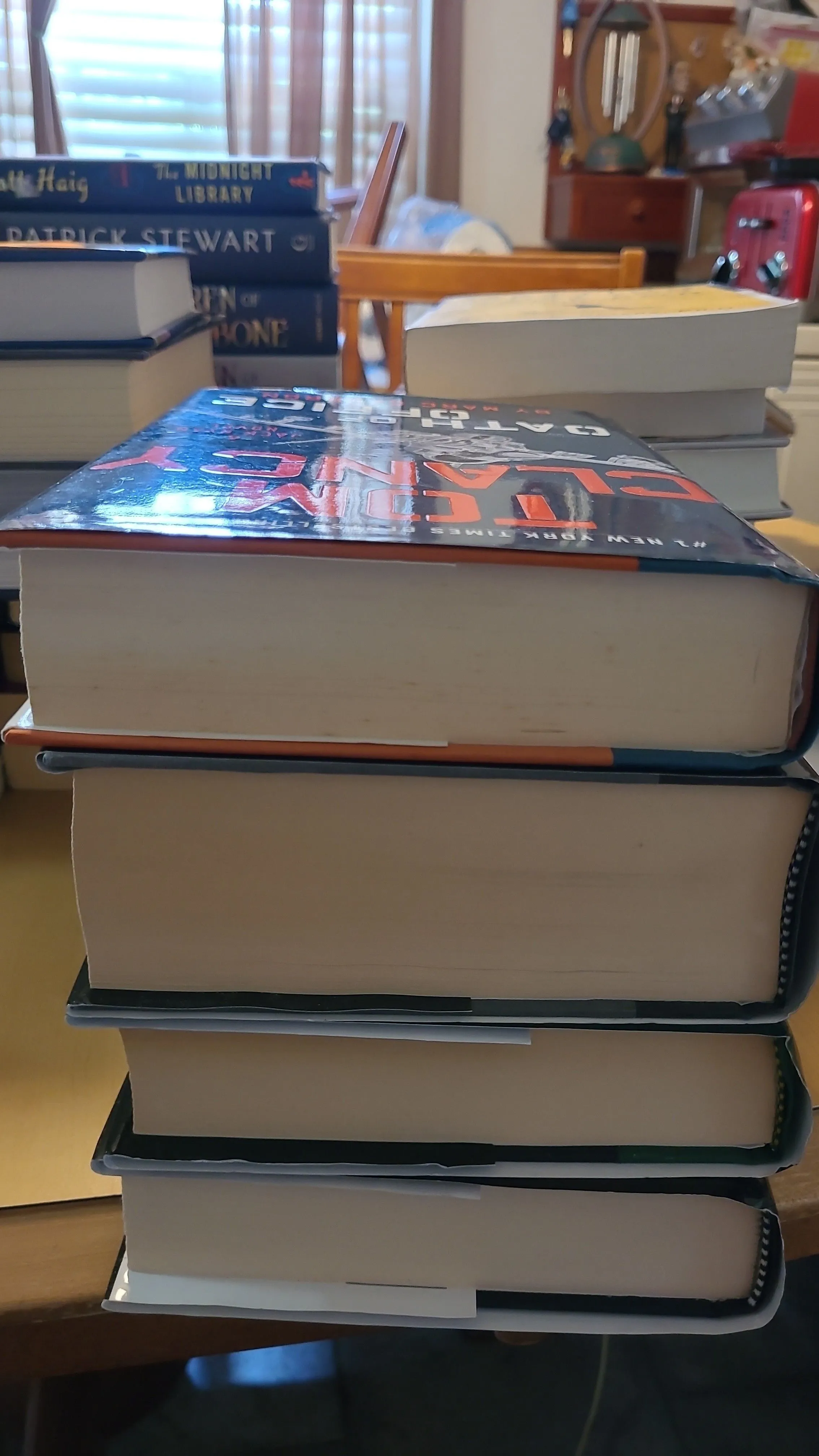 Listing Image Blurred Background