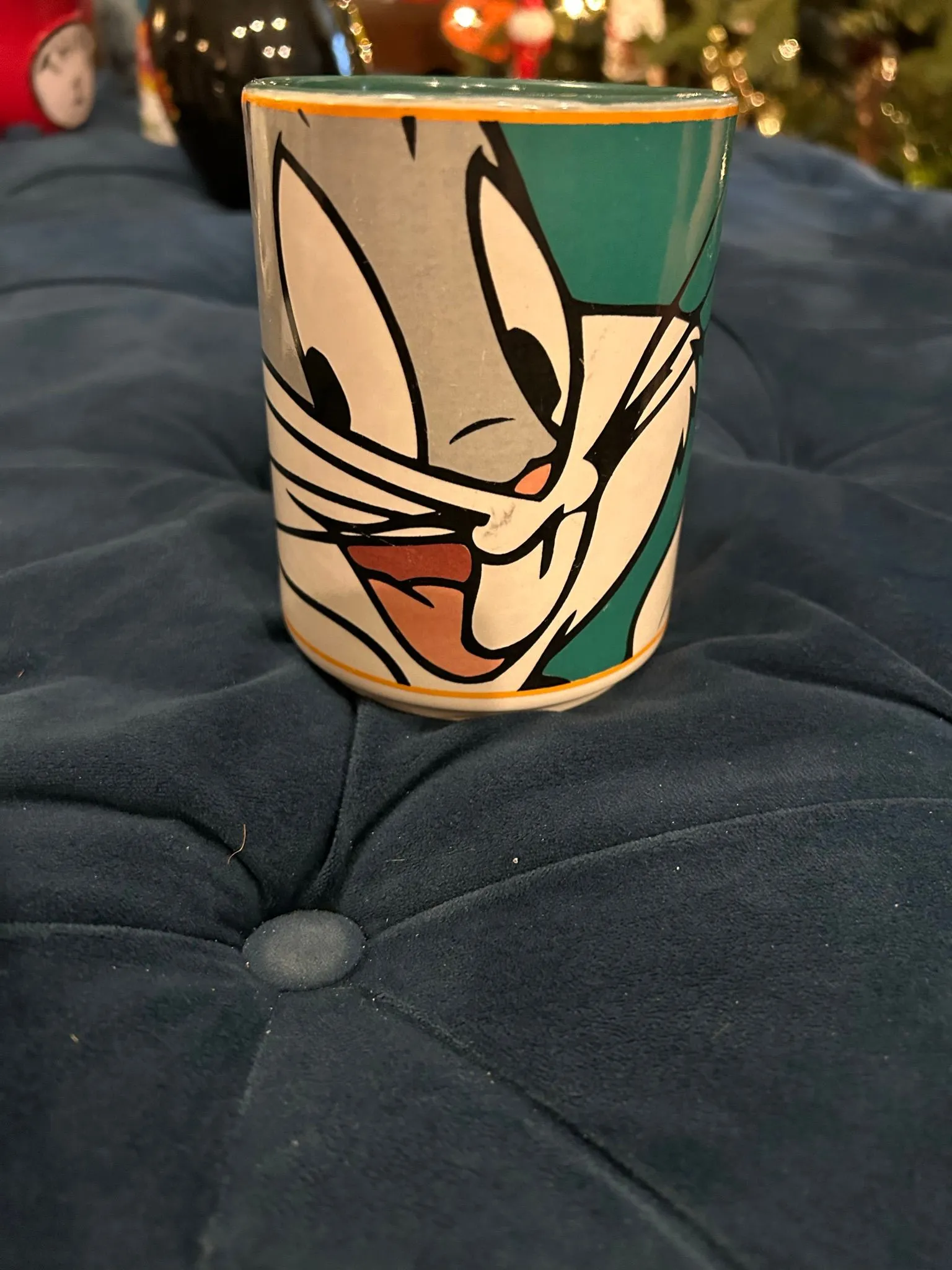 Warner Brothers Looney Tunes Bugs Bunny Coffee Mug Tea Cup 1998  Whatnot:  Shop, Sell, Connect