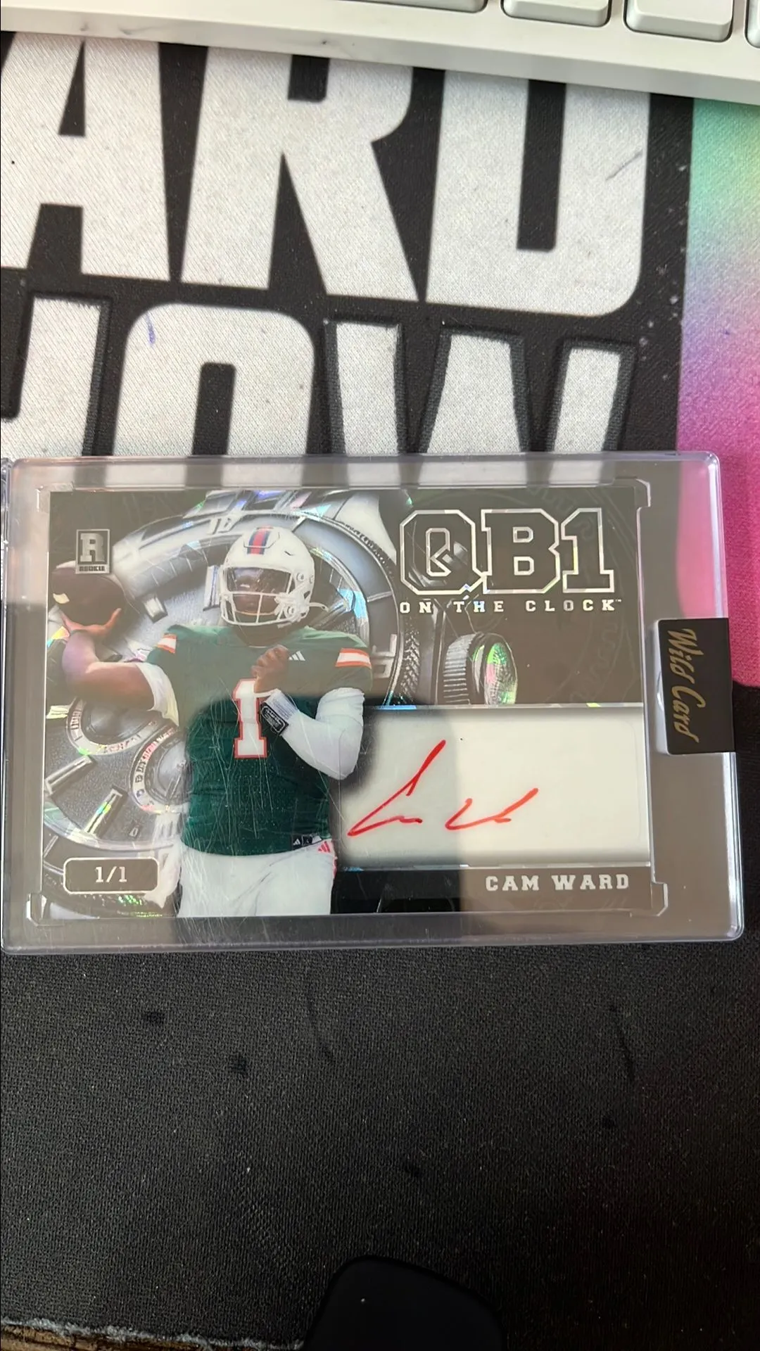 Product image for Wild card QB1 black ice 1/1 auto cam ward - red ink